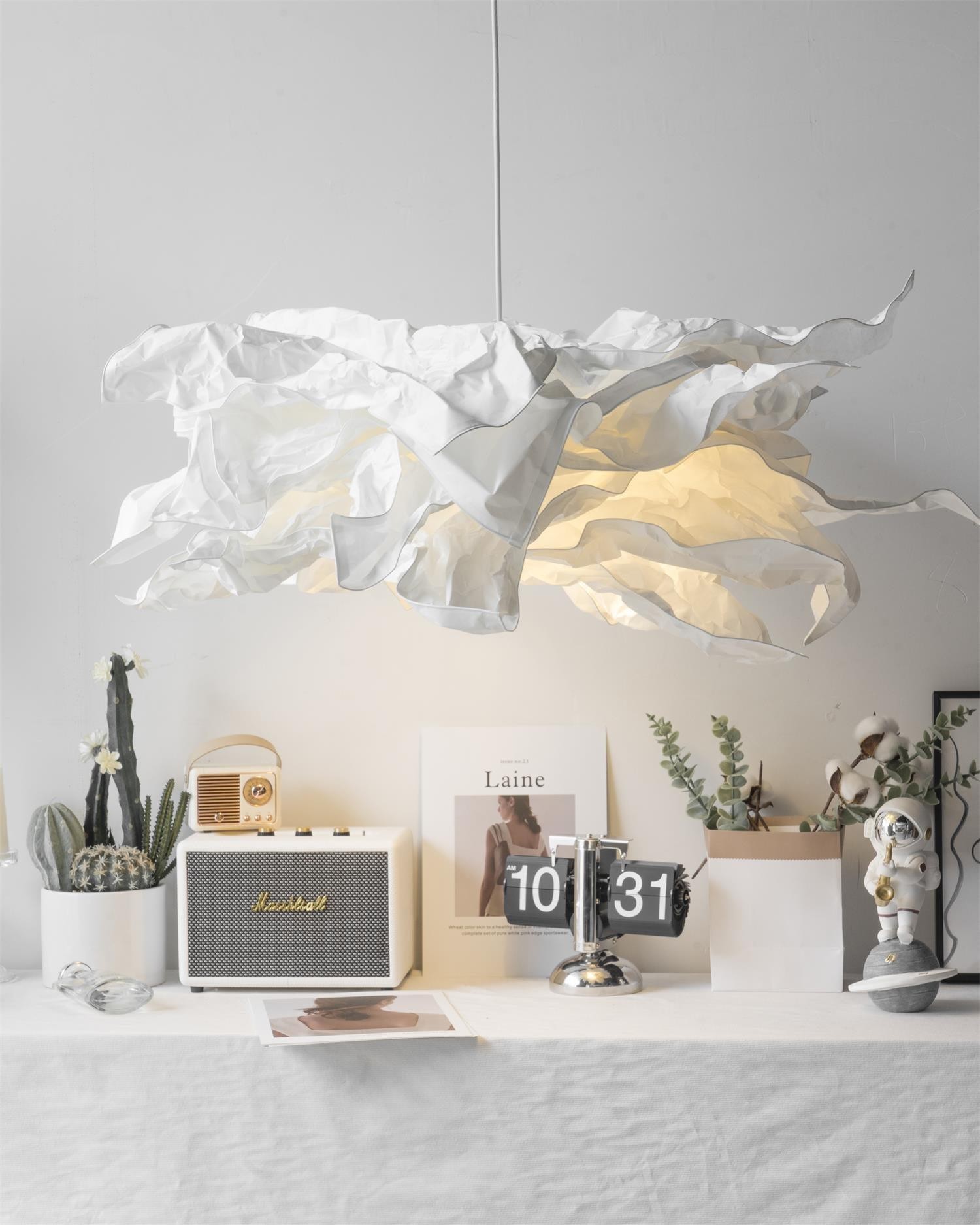 Moderne crèmekleurige papieren hanglamp HL636
