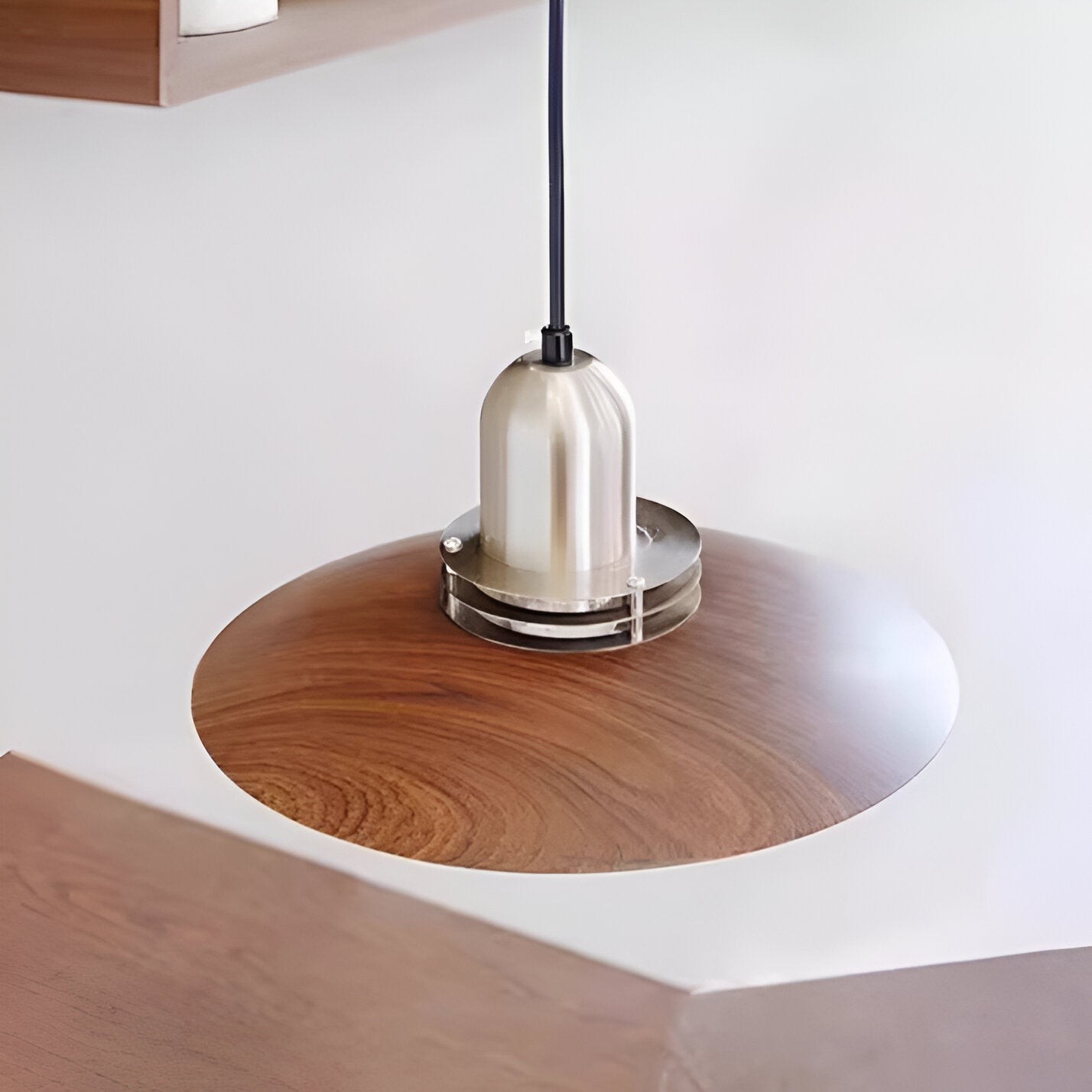 Retro middeleeuwse metalen vliegende schotel hanglamp HL1239