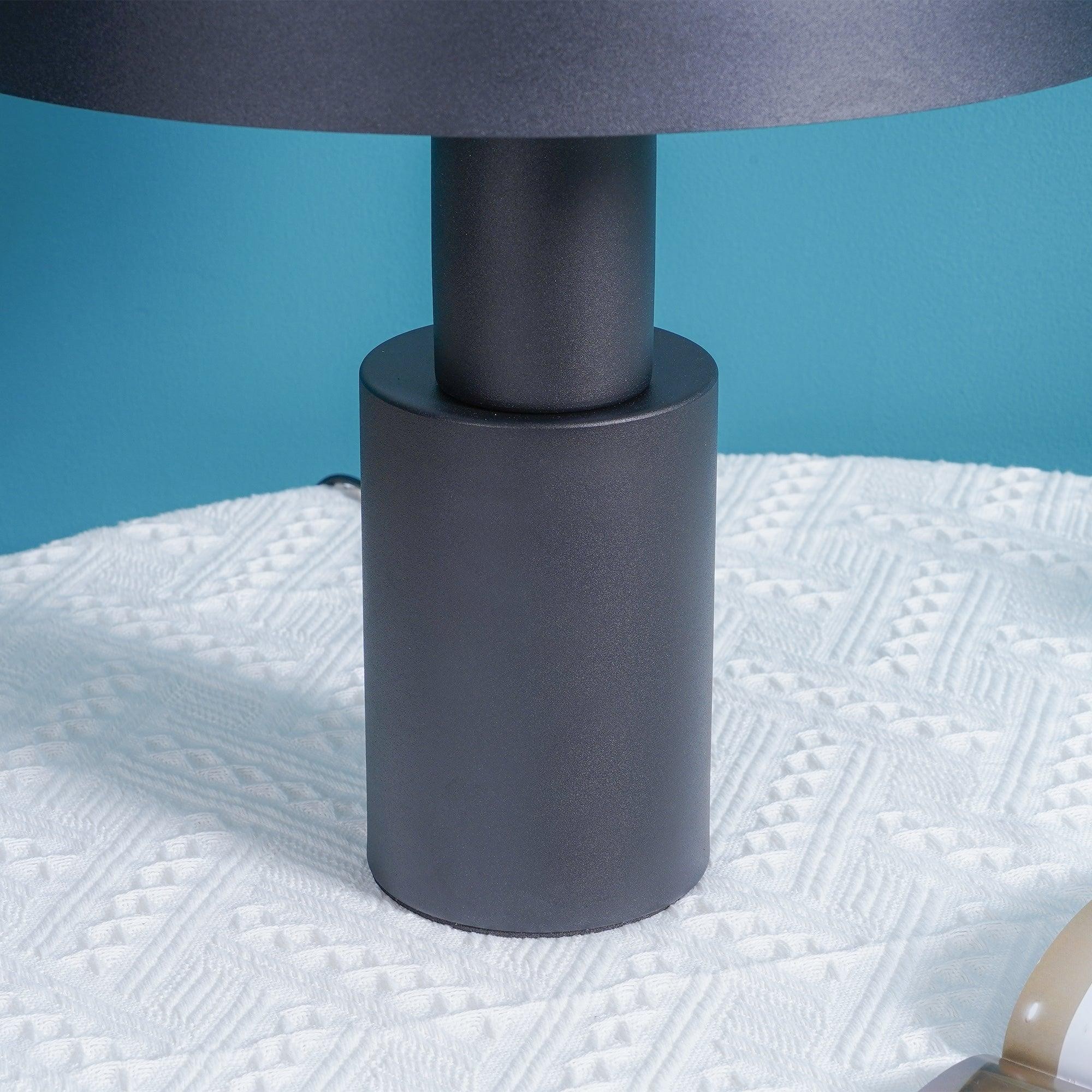 Modern minimalistisch design tafellamp met kromme kop HL652