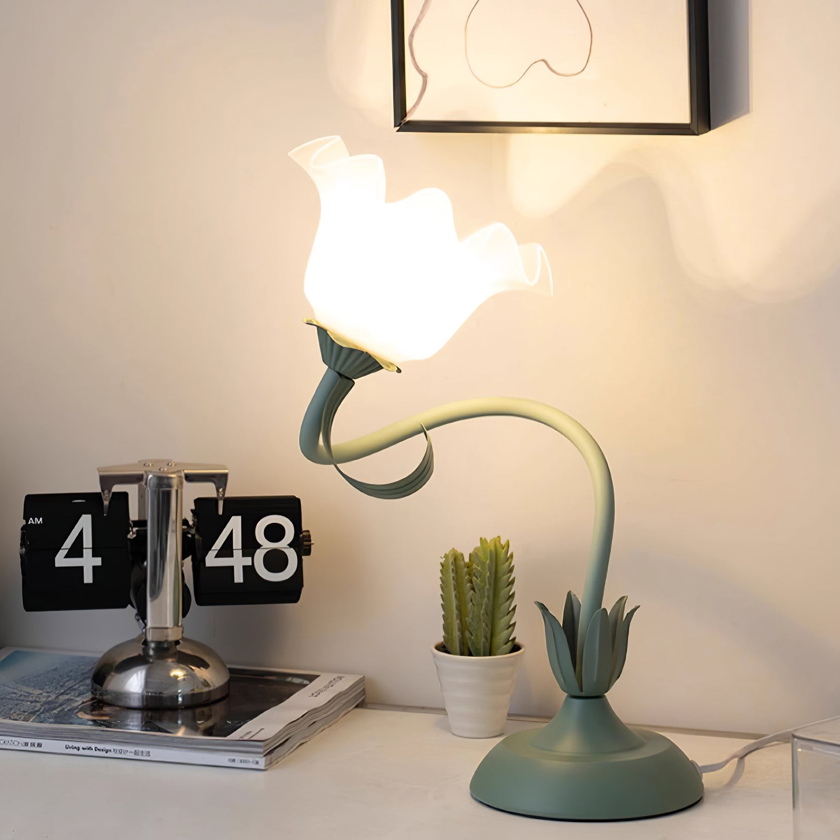 Nordic Lily Flower Tafellamp HL83