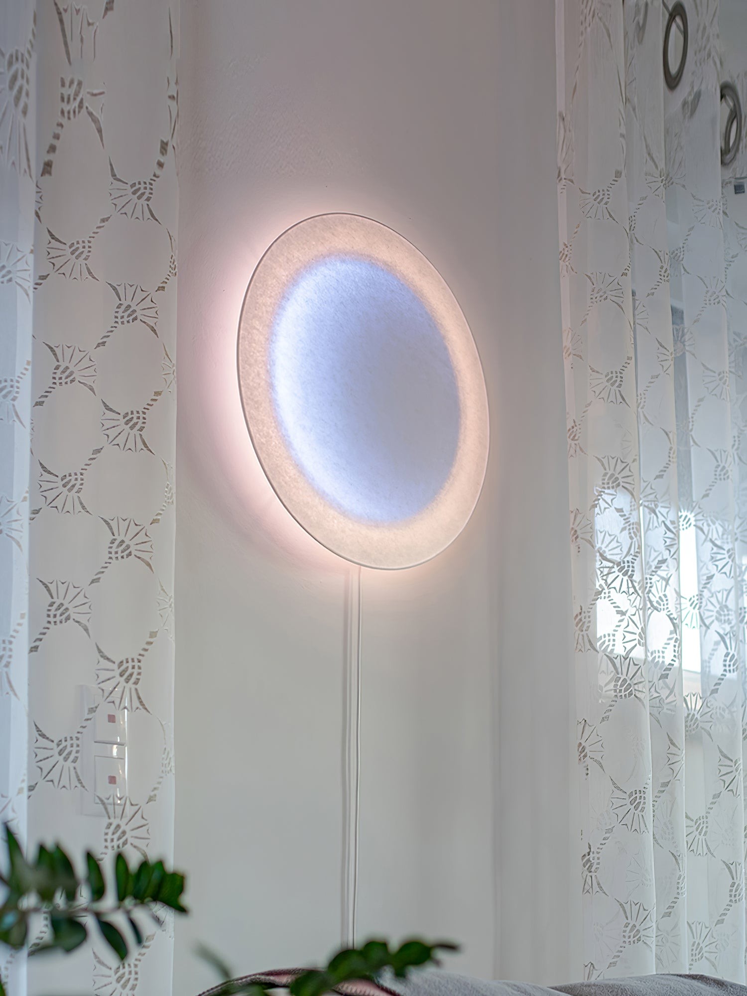 Moderne eenvoudige plug-in ronde wandlamp HL949