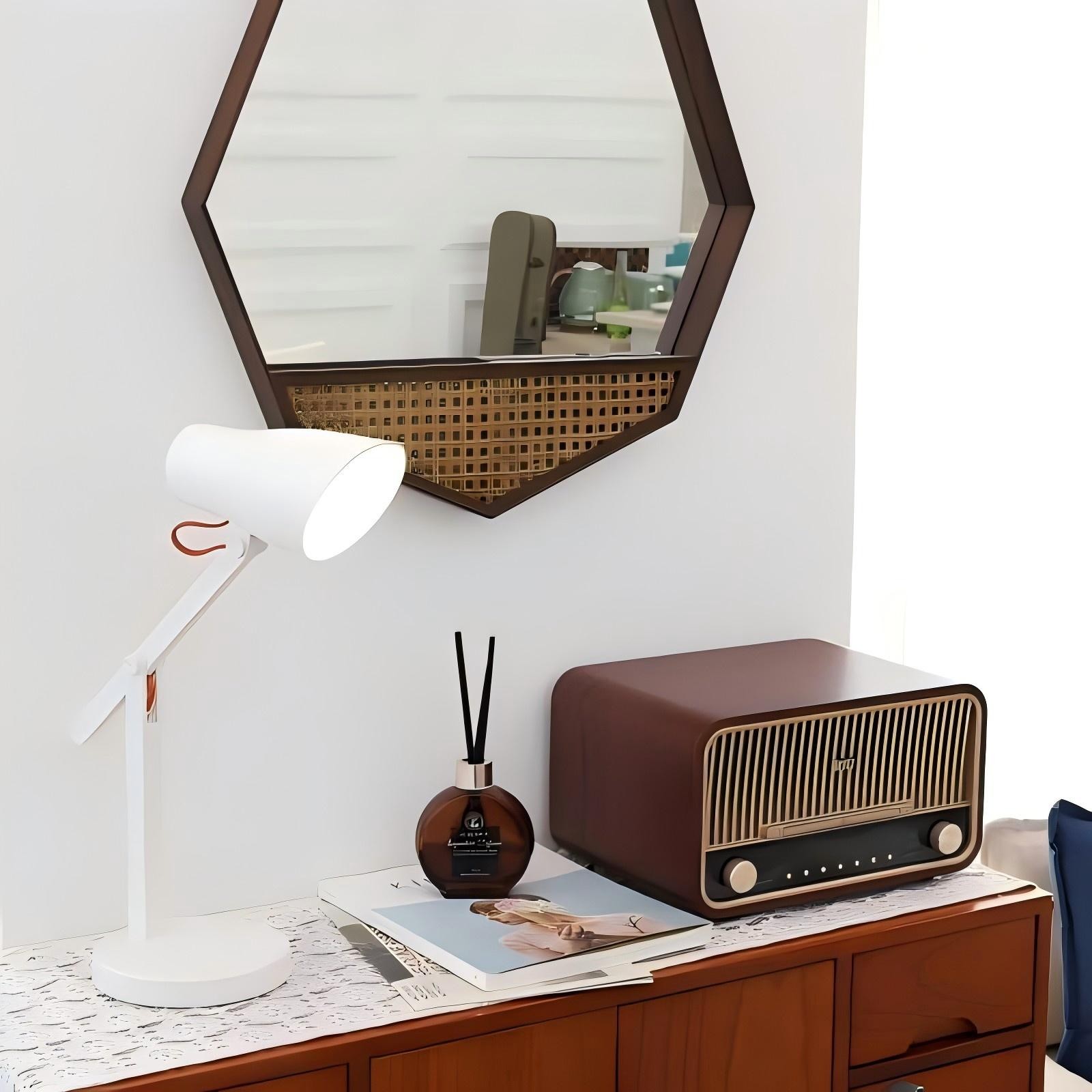 Moderne Draaibare Desktop Emmer Tafellamp HL311