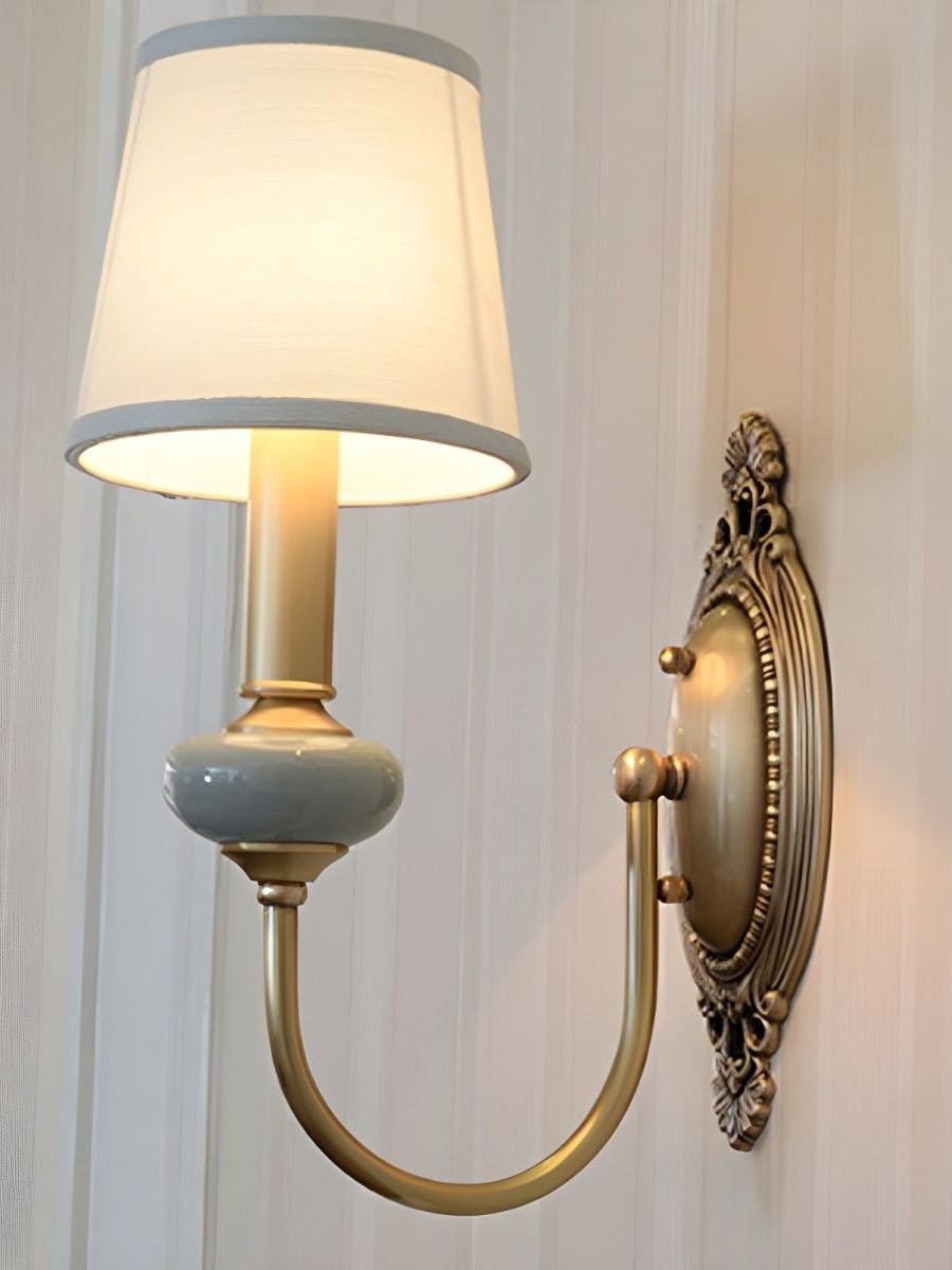 Klassieke wandlamp met stoffen kap - keramische wandlamp voor hal of slaapkamer HL1805