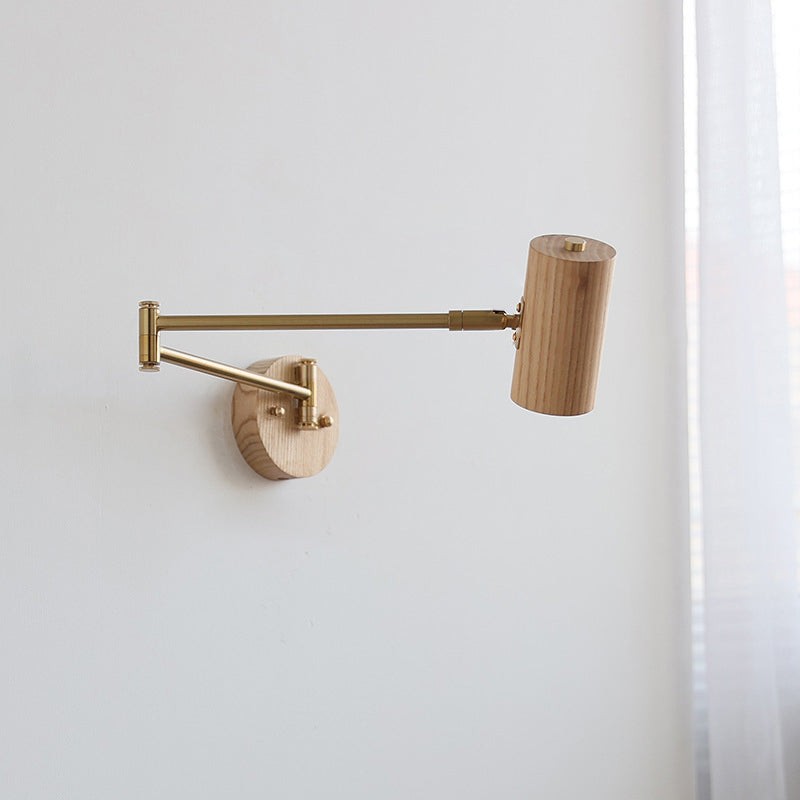 Verstelbare wandlamp met cilindervormige zwenkarm van hout en ijzer HL1085