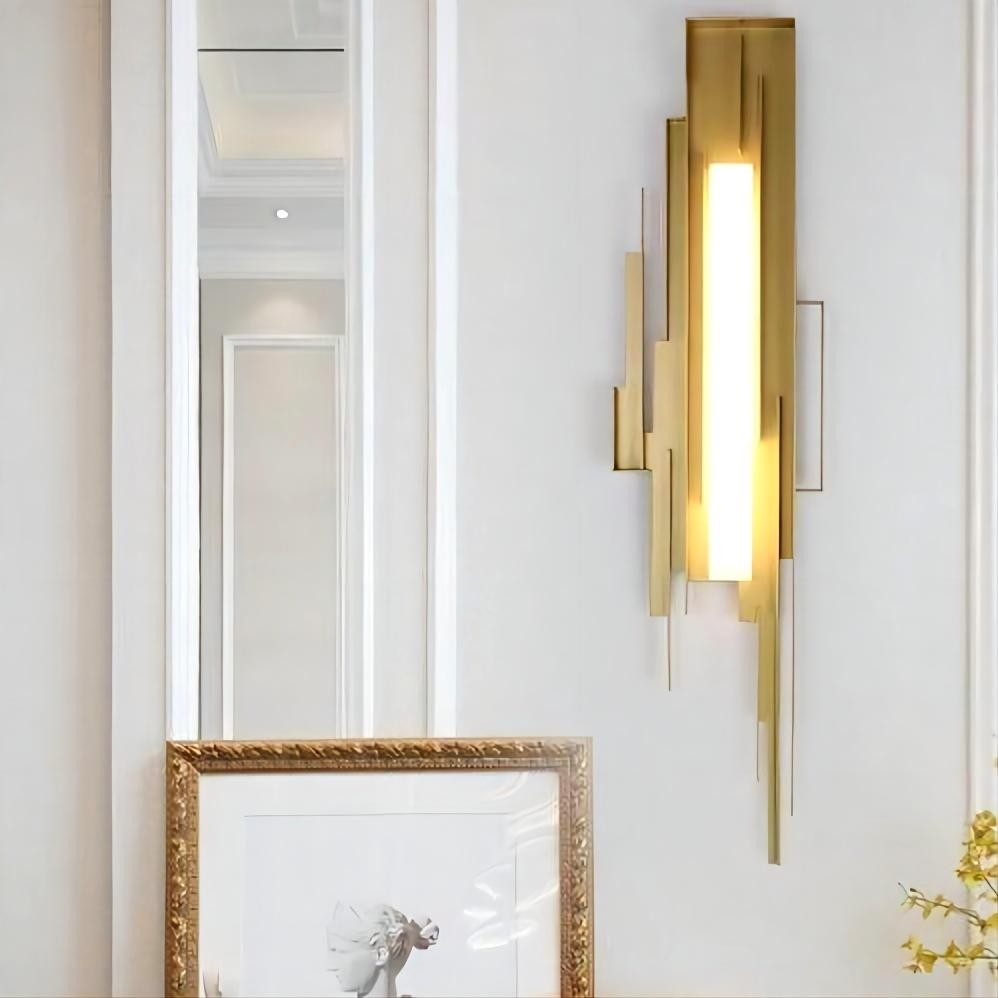 Schans gebeeldhouwde wandlamp