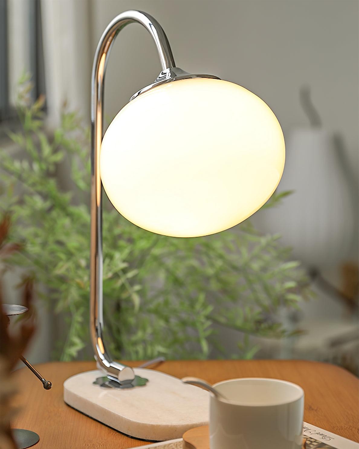Scandinavische crèmekleurige bal tafellamp voor woonkamer HL597
