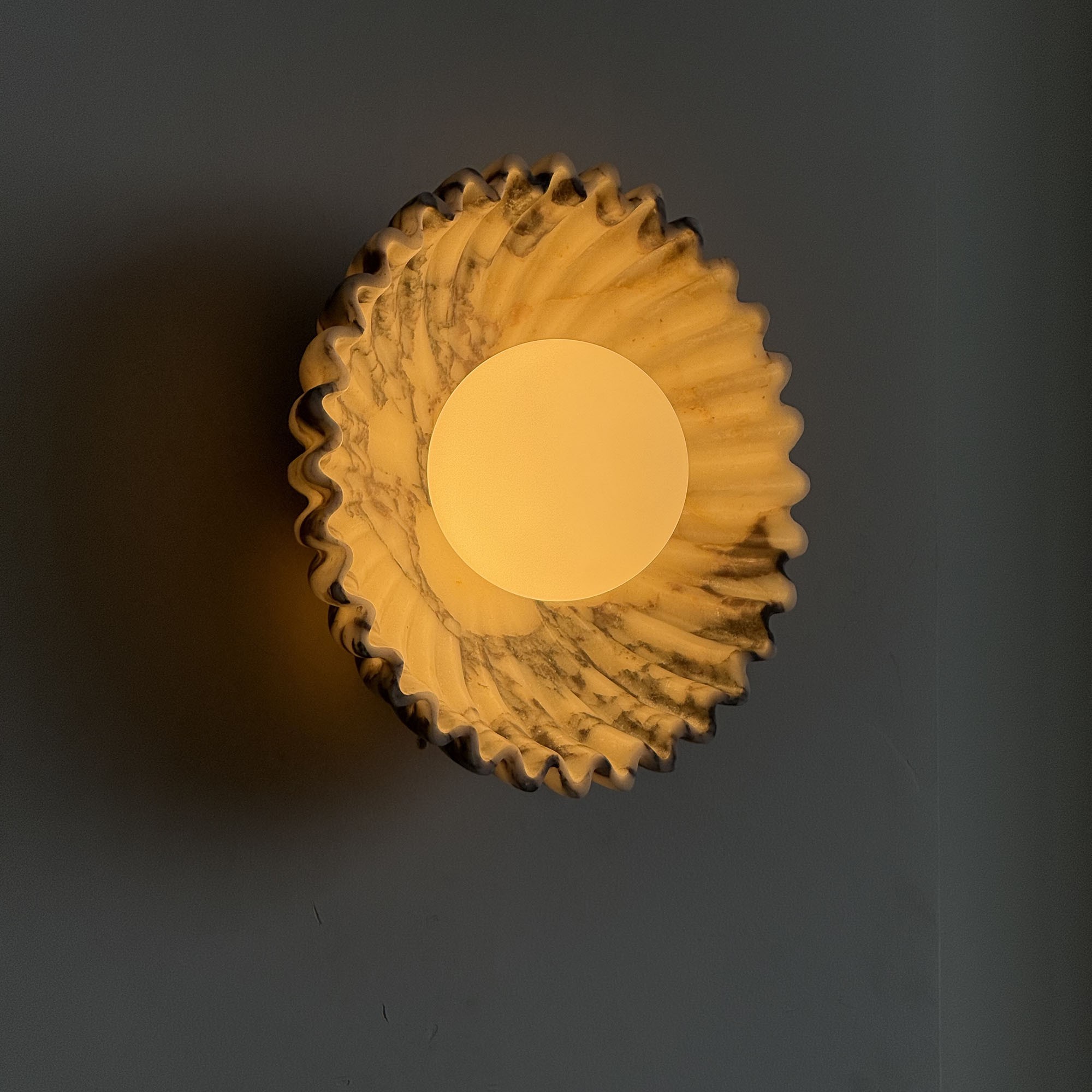 Ostro marmeren kleine wandlamp HL3265
