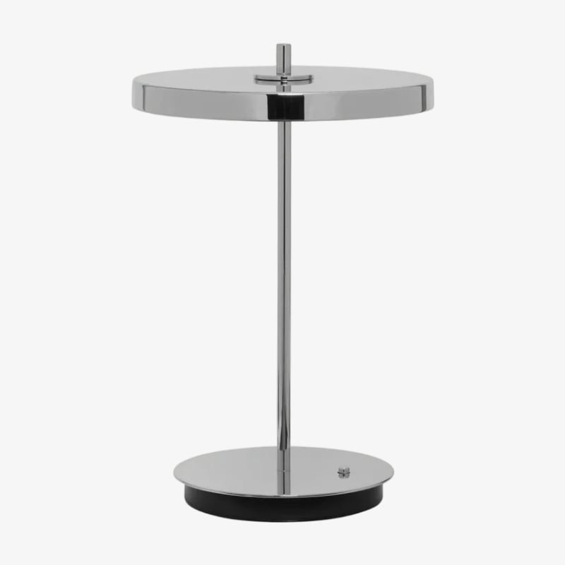 Astris Moderne Minimalistische Metalen Tafellamp met Zachte LED-verlichting voor Woonkamer en Kantoor HL2360