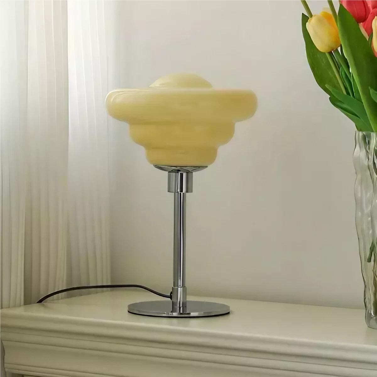 Eiertaart Ripple Glazen Bauhaus Tafellamp HL189