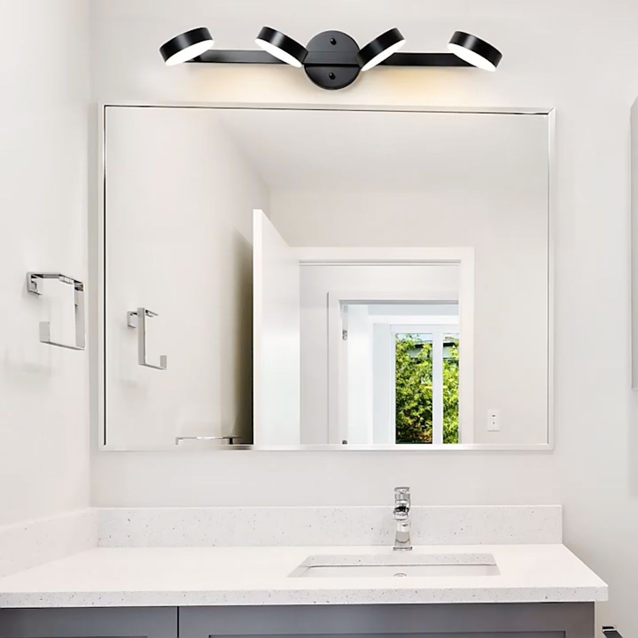 Verstelbare badkamerijdelheid wandlamp HL238