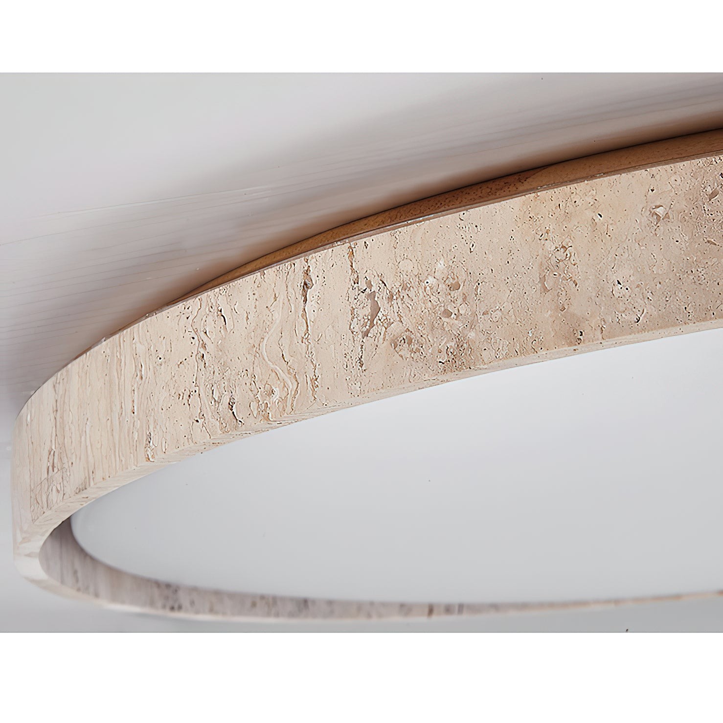 Ultradunne ronde plafondlamp van travertijn HL3243