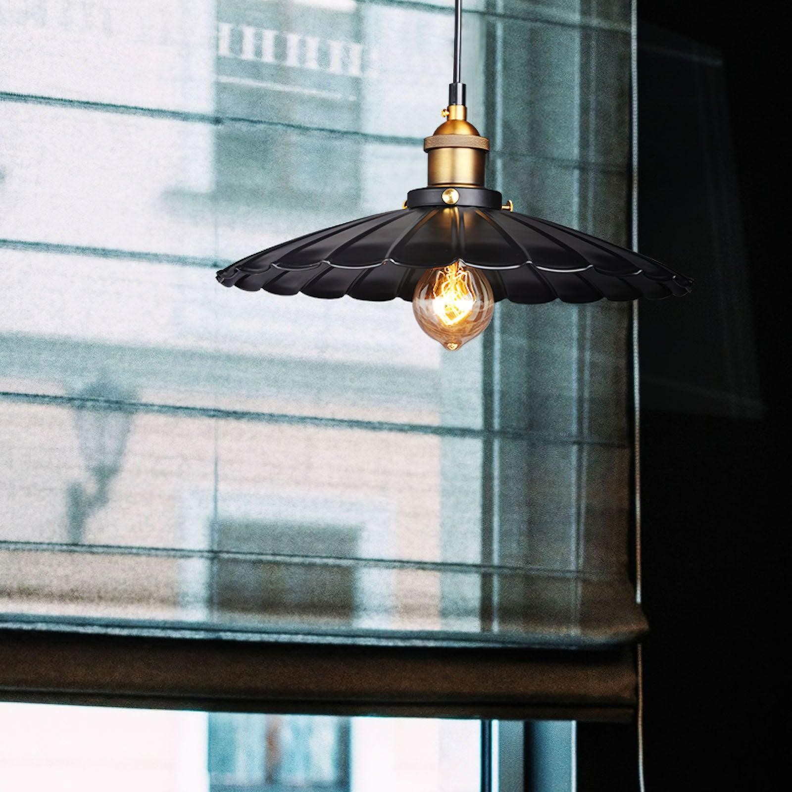 Hanglamp met zwarte rok HL2912