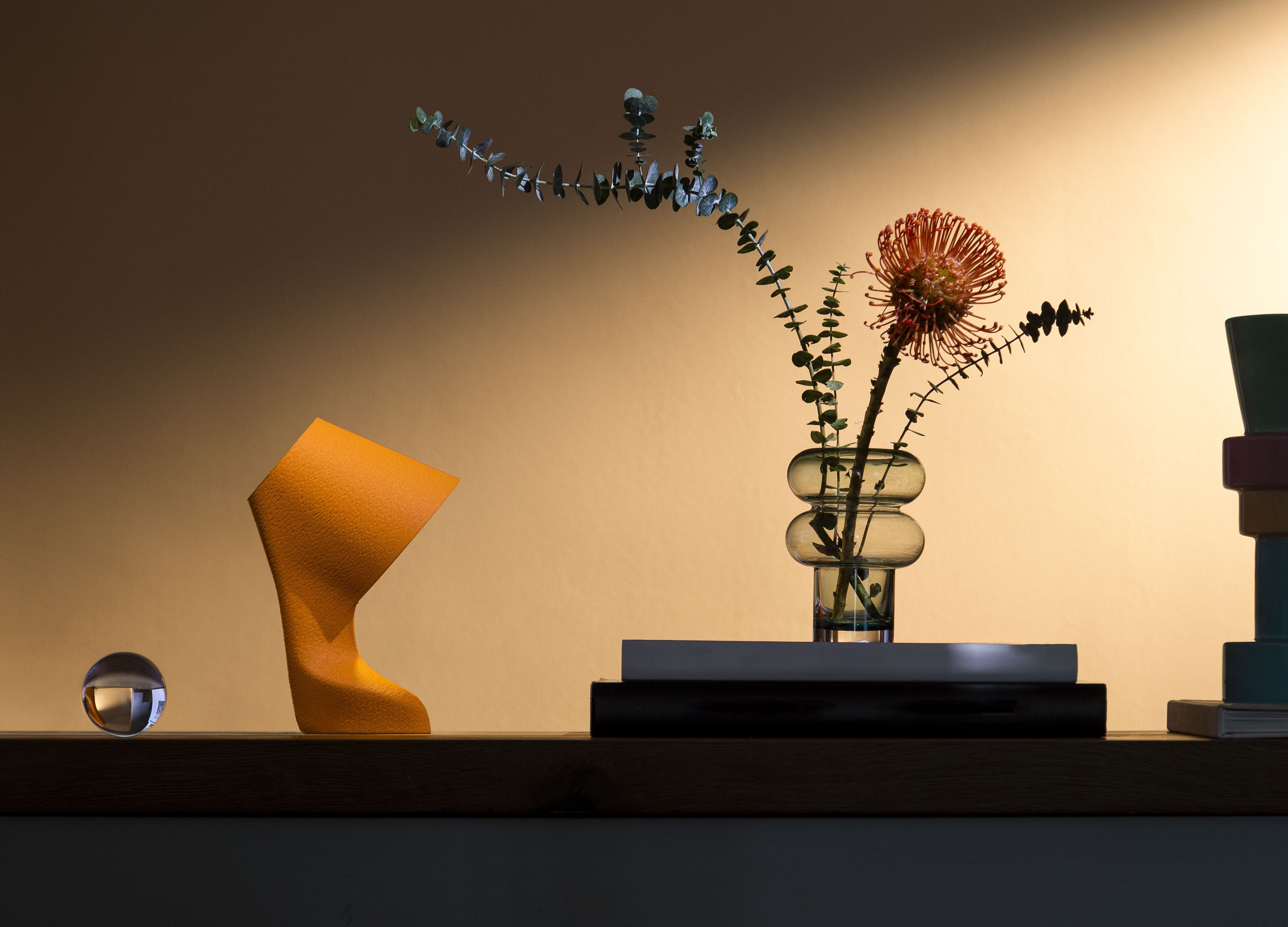 Creatief ontwerp onregelmatig veelkleurige tafellamp HL957