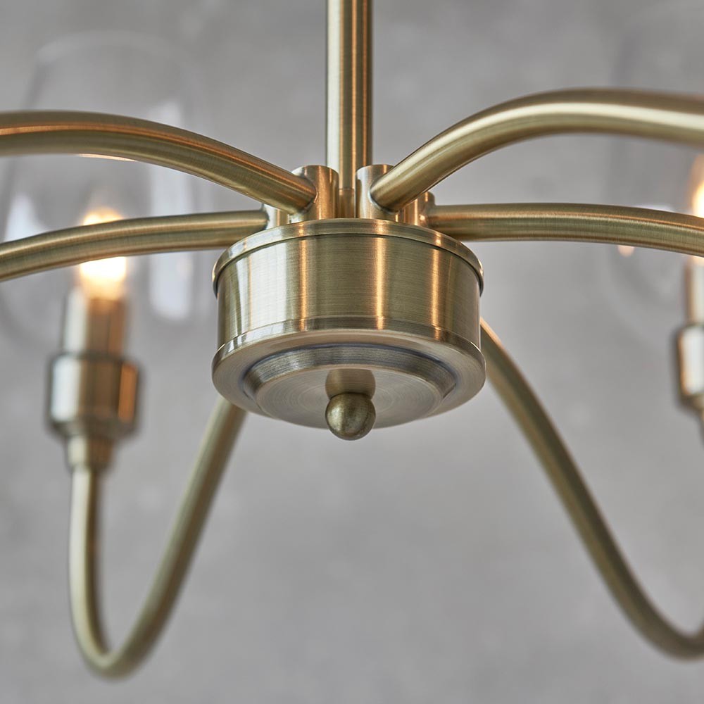 Clarione Art Deco lineaire kroonluchter met 6 lampen en geblazen glazen kappen voor de keuken HL2125