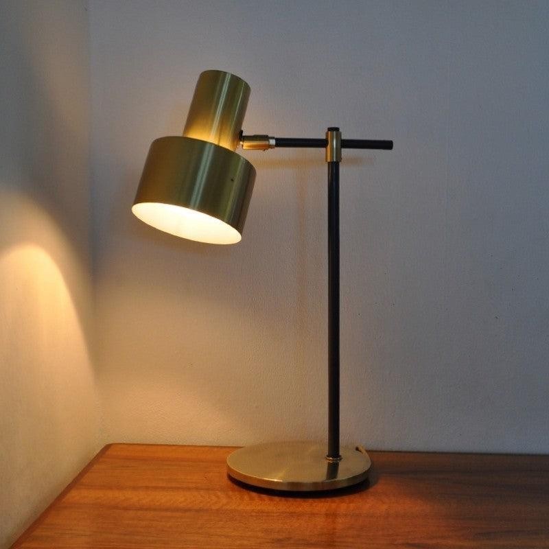 Metalen minimalistische Art Deco tafellamp HL576