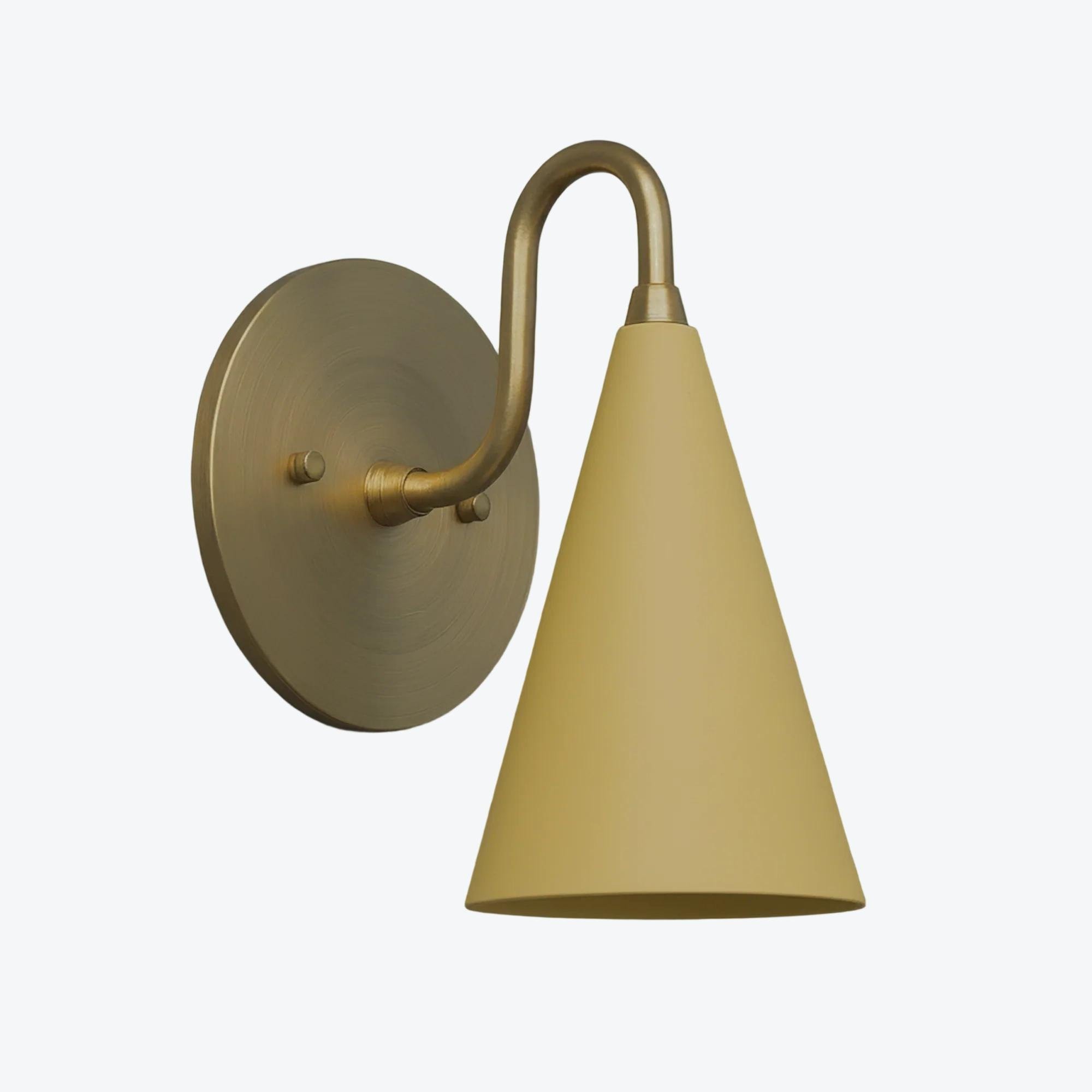 Curva metalen kegelvormige wandlamp - Vintage messing wandlamp voor hal of trappenhuis HL1967