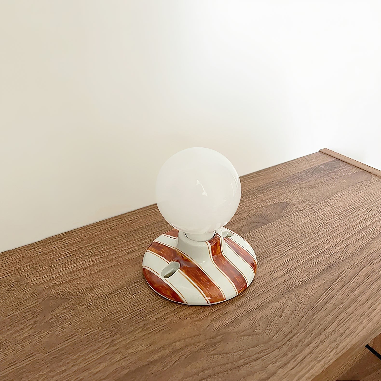 Ambrette wandlamp HL3275