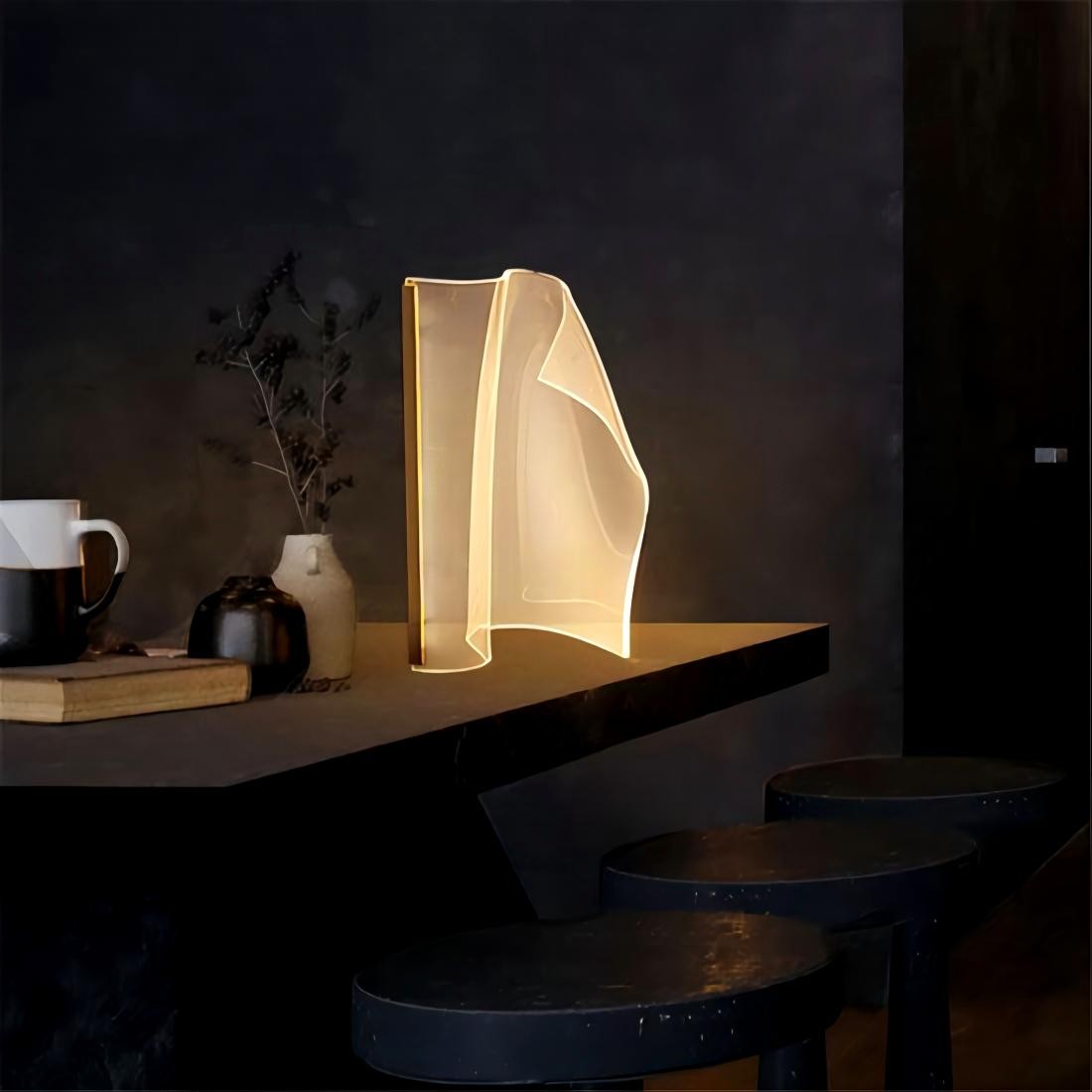 GWEILO Creatieve Onregelmatige Transparante Tafellamp