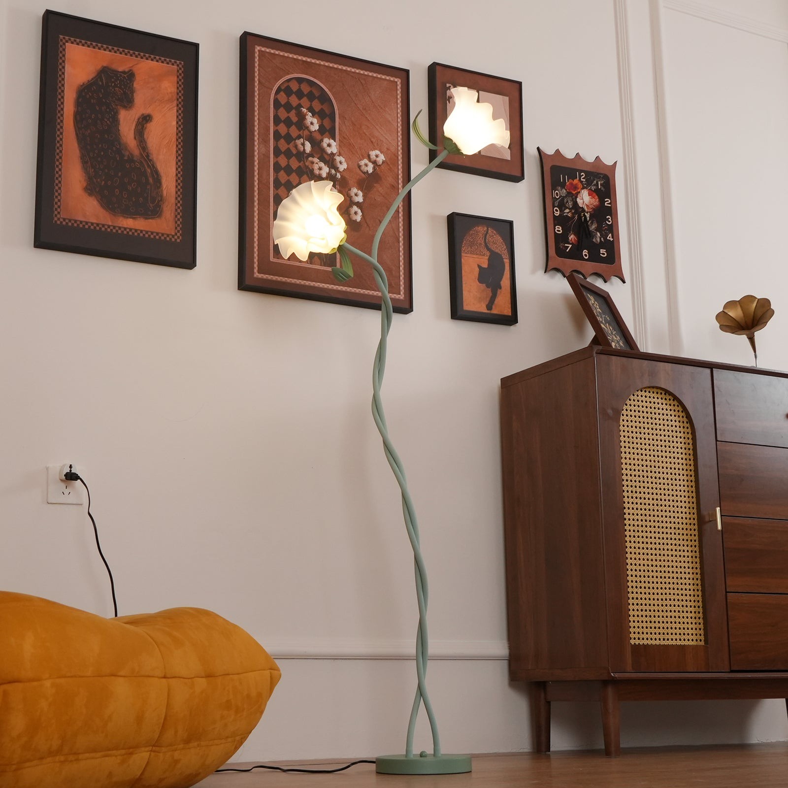 Creatieve multi-kops wikkelbloemvormige vloerlamp HL403