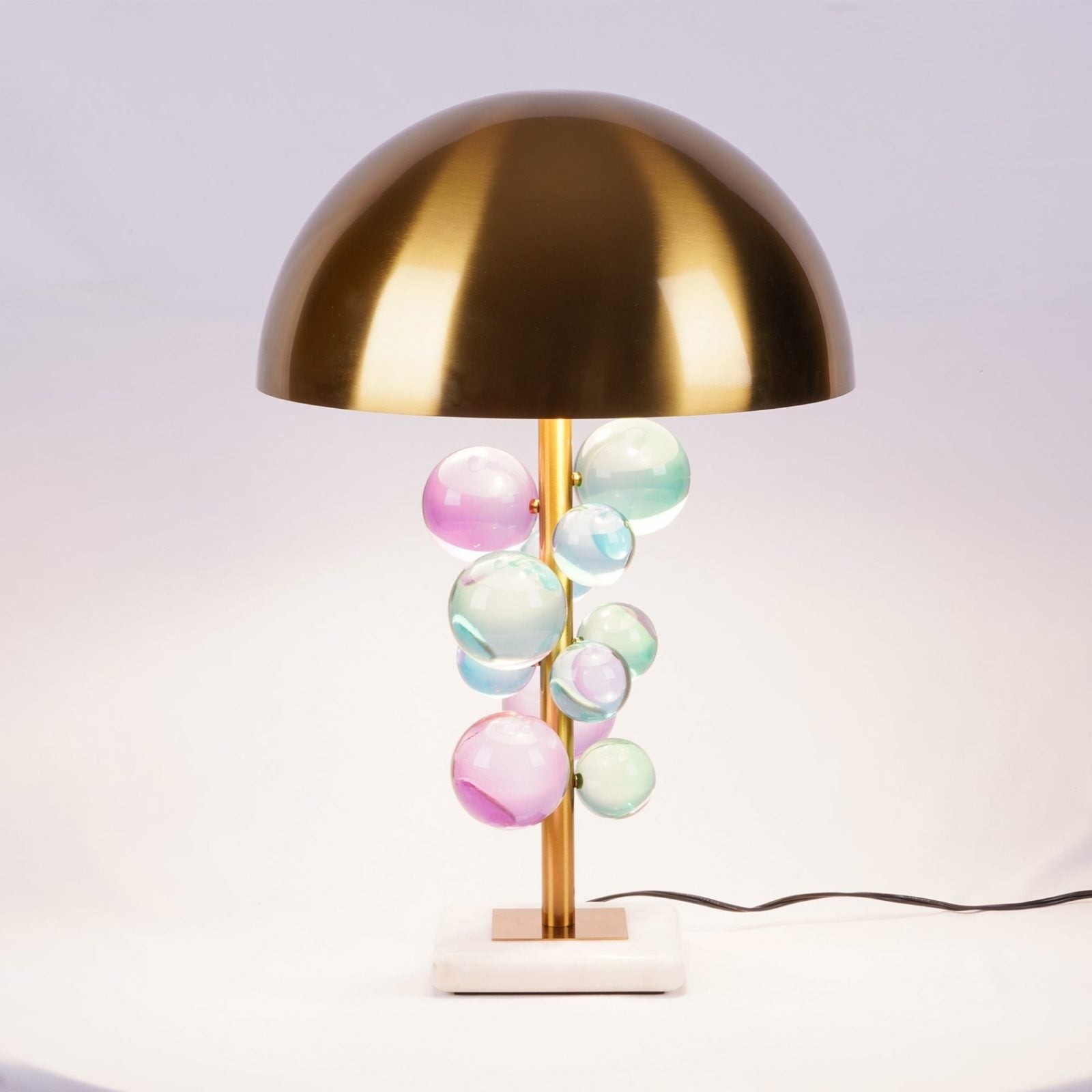 Moderne creatieve metalen tafellamp HL535