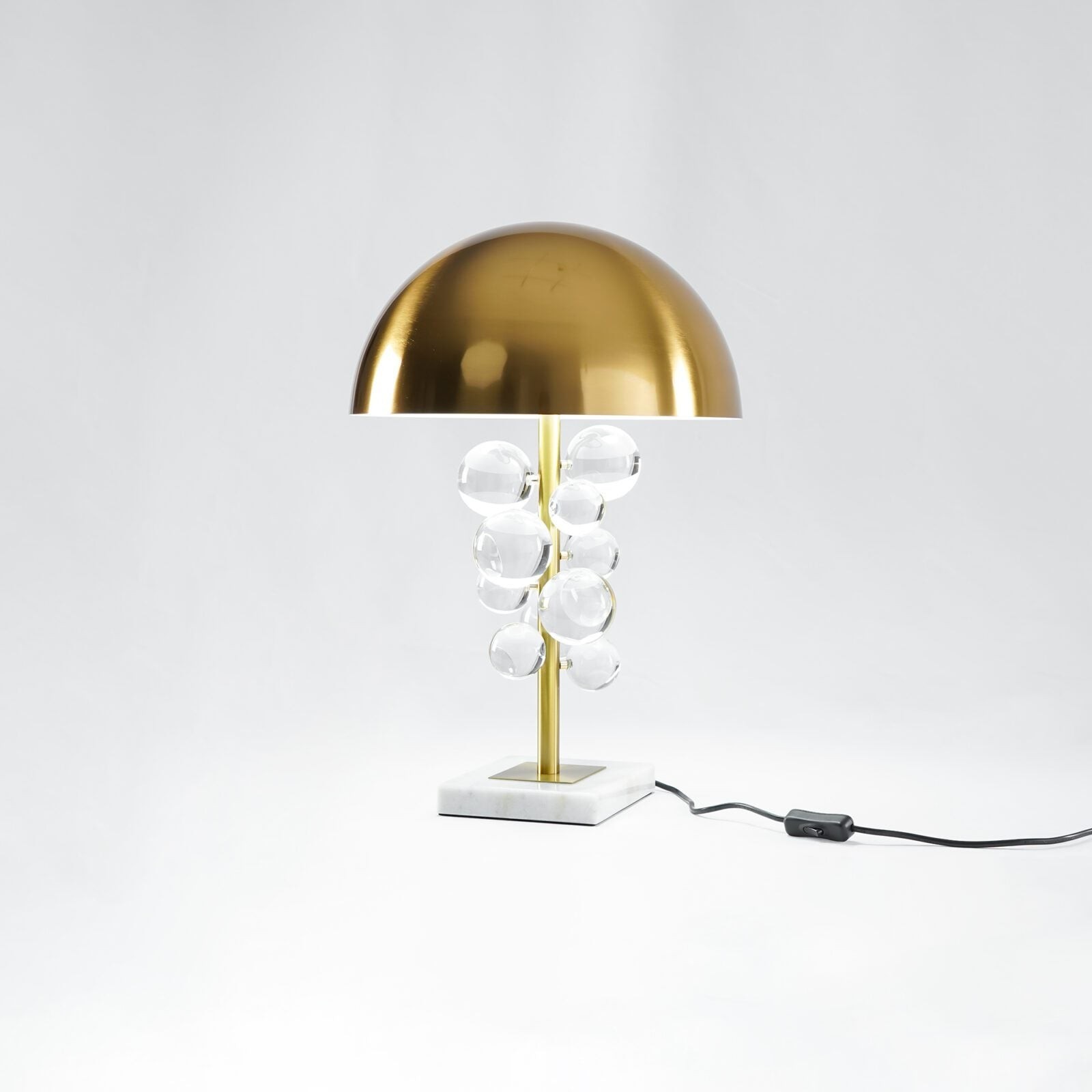 Moderne creatieve metalen tafellamp HL535