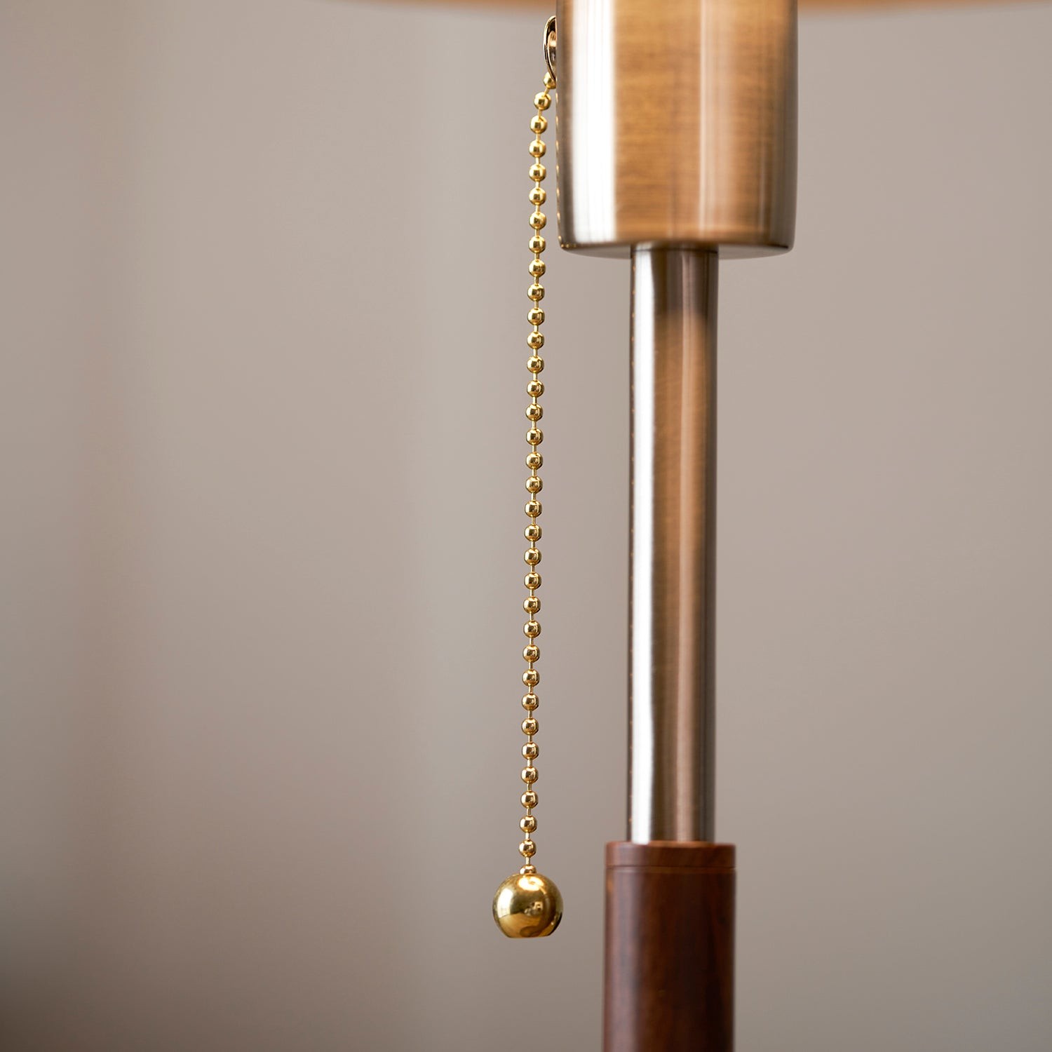Afterglow tafellamp met ronde kap, accentlamp voor naast het bed - moderne retrostijl voor de slaapkamer HL2361
