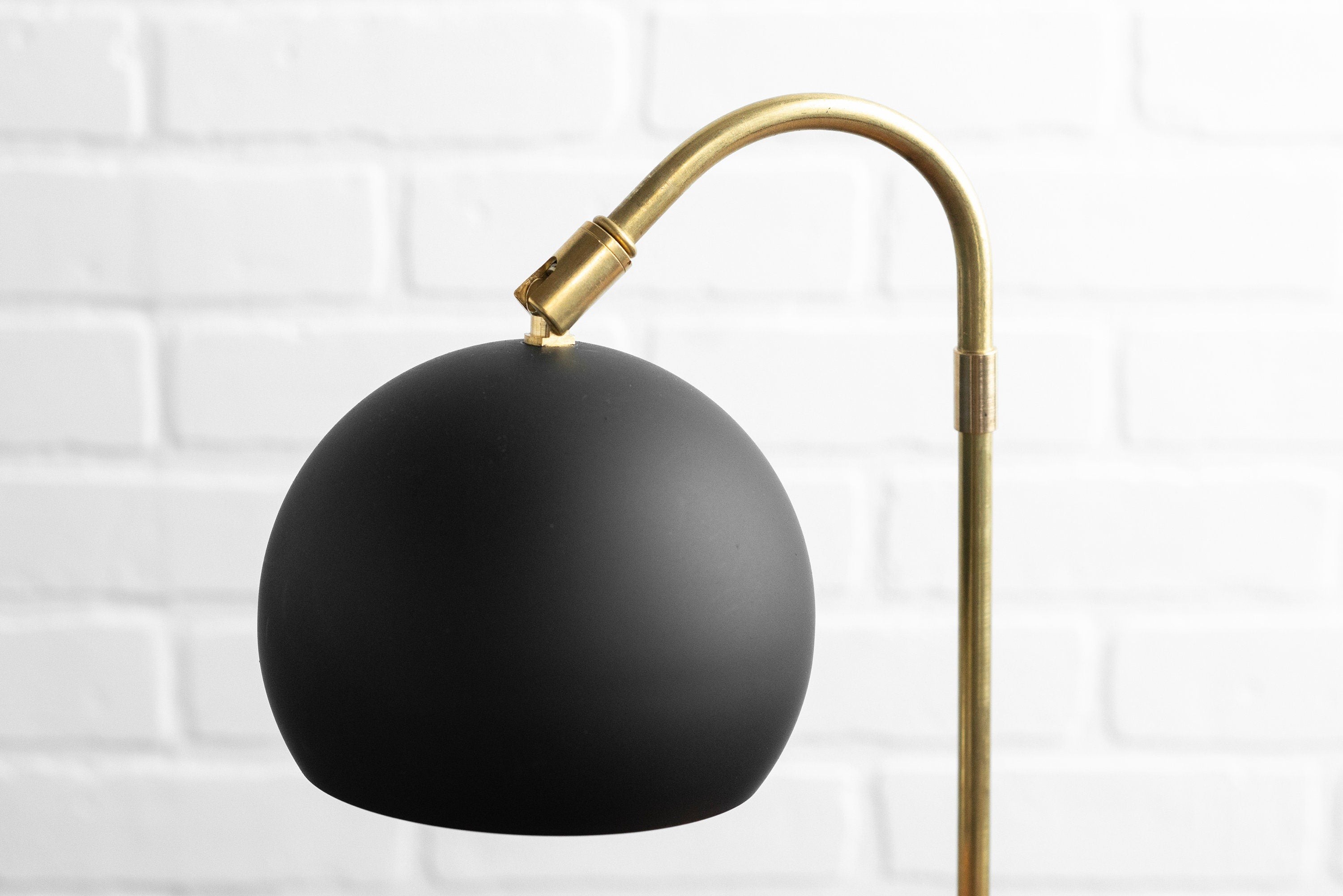 Ornato Luxe moderne accenttafellamp - stijlvolle woonlamp HL1676