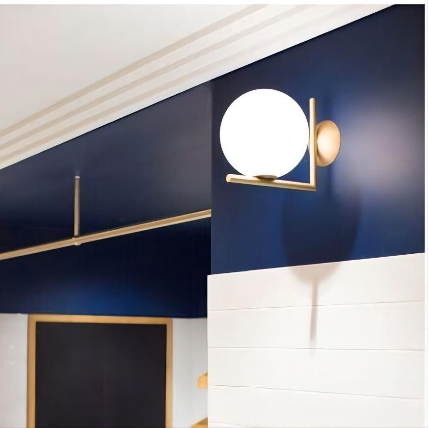 Iscalia Glazen Bal Wandlamp