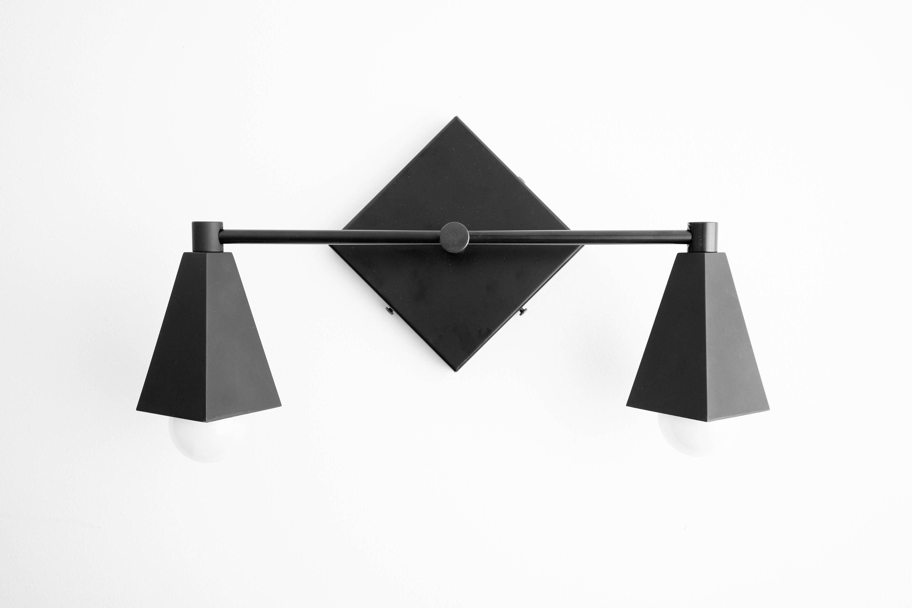 Ornato Luxe Geometrische Badkamerlamp - Massief Messing Art Deco Badkamerverlichting HL1710