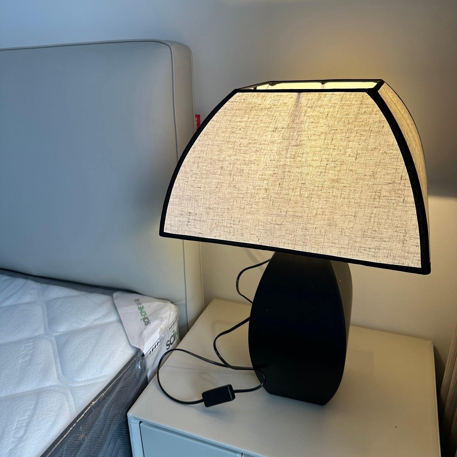 Retro Metalen Paddestoel Stoffen Tafellamp HL554