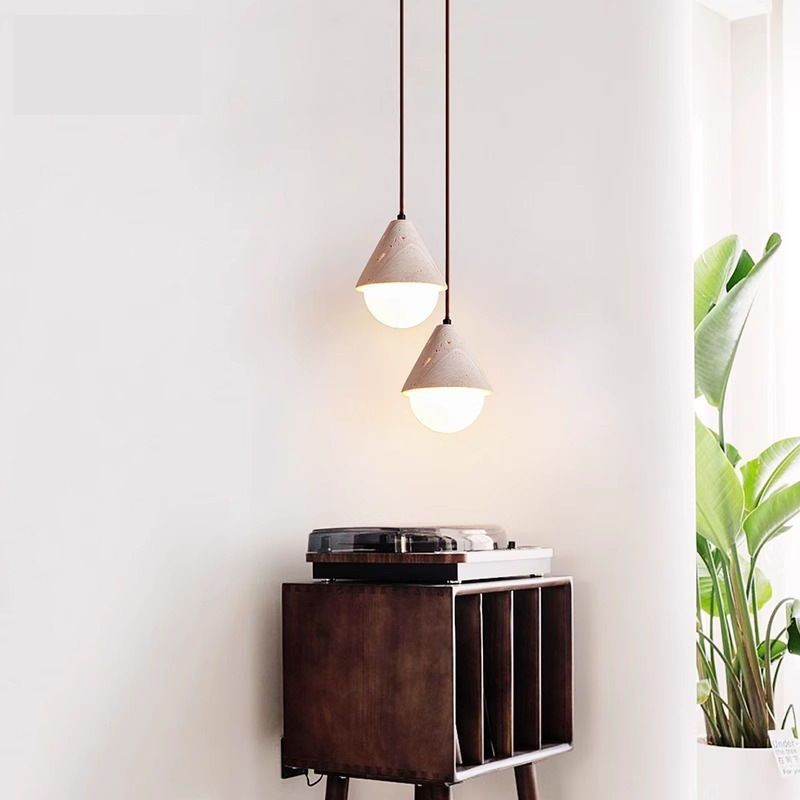 Hanglamp HL3449 van geel travertijn met crèmekleurige afwerking