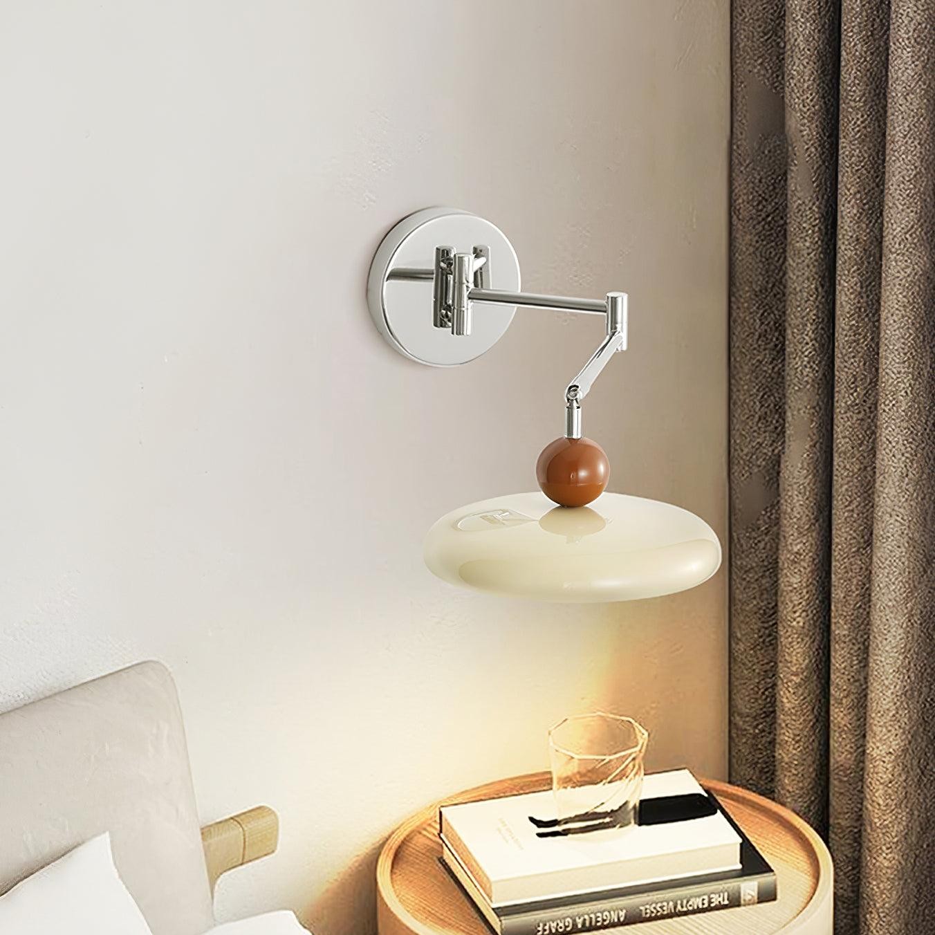 Crèmekleurige verstelbare zwenkarm schijf leeswandlamp HL606
