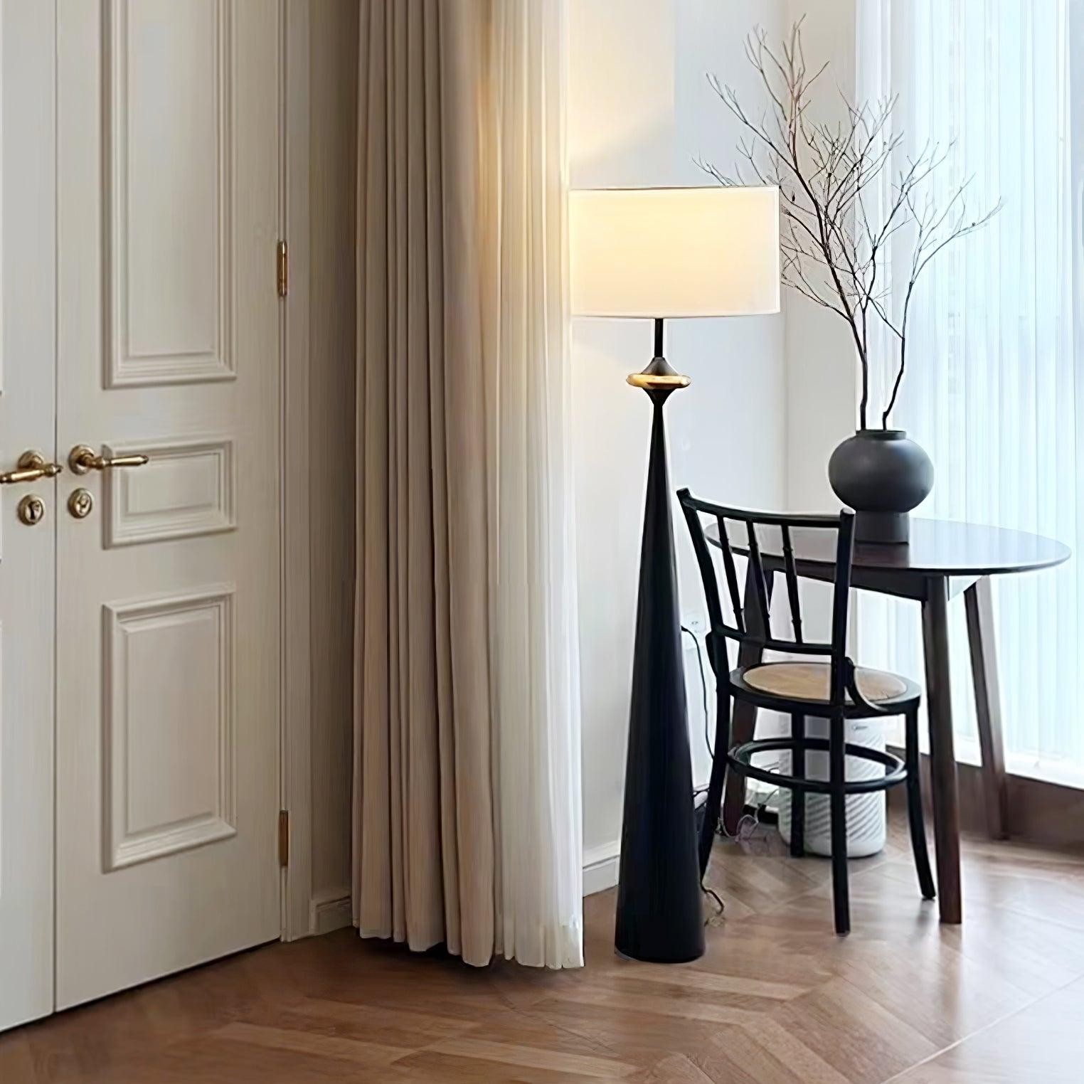 Putney vloerlamp HL1786