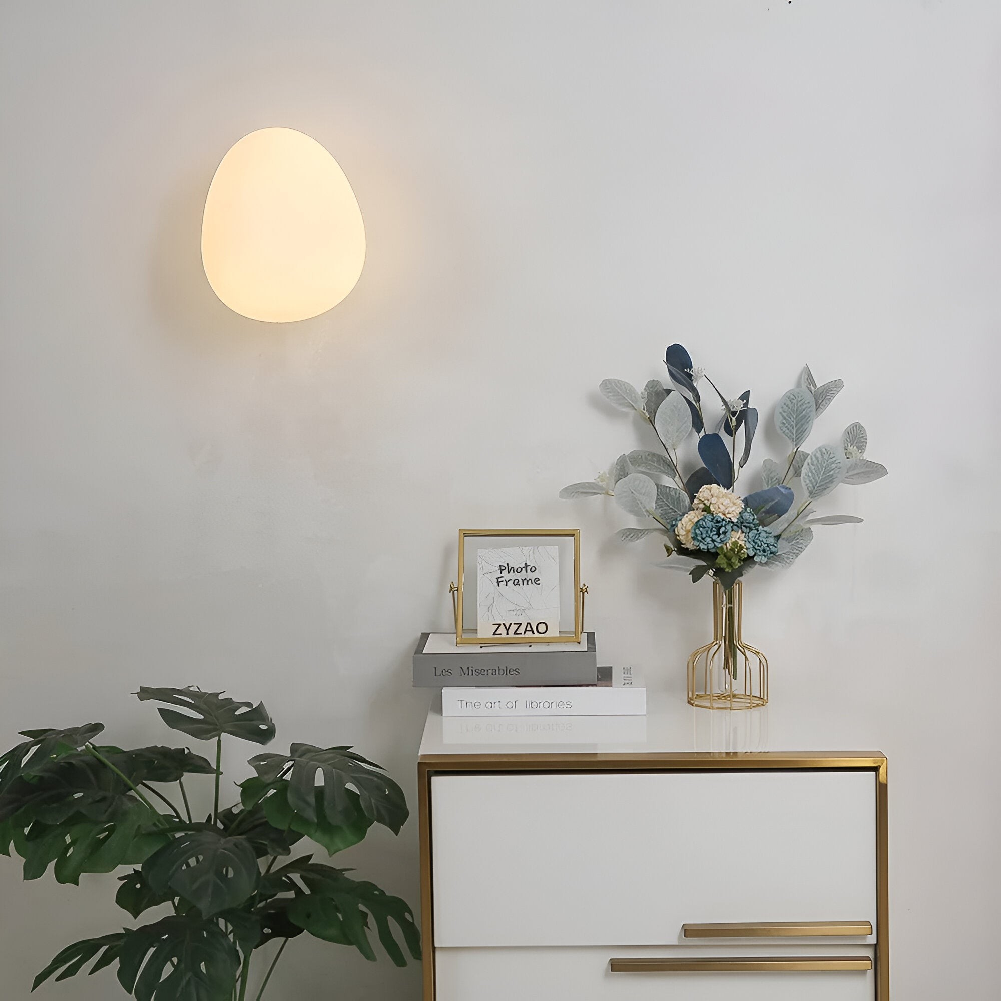 Arianne Nordic wandlamp met glazen kap HL3514