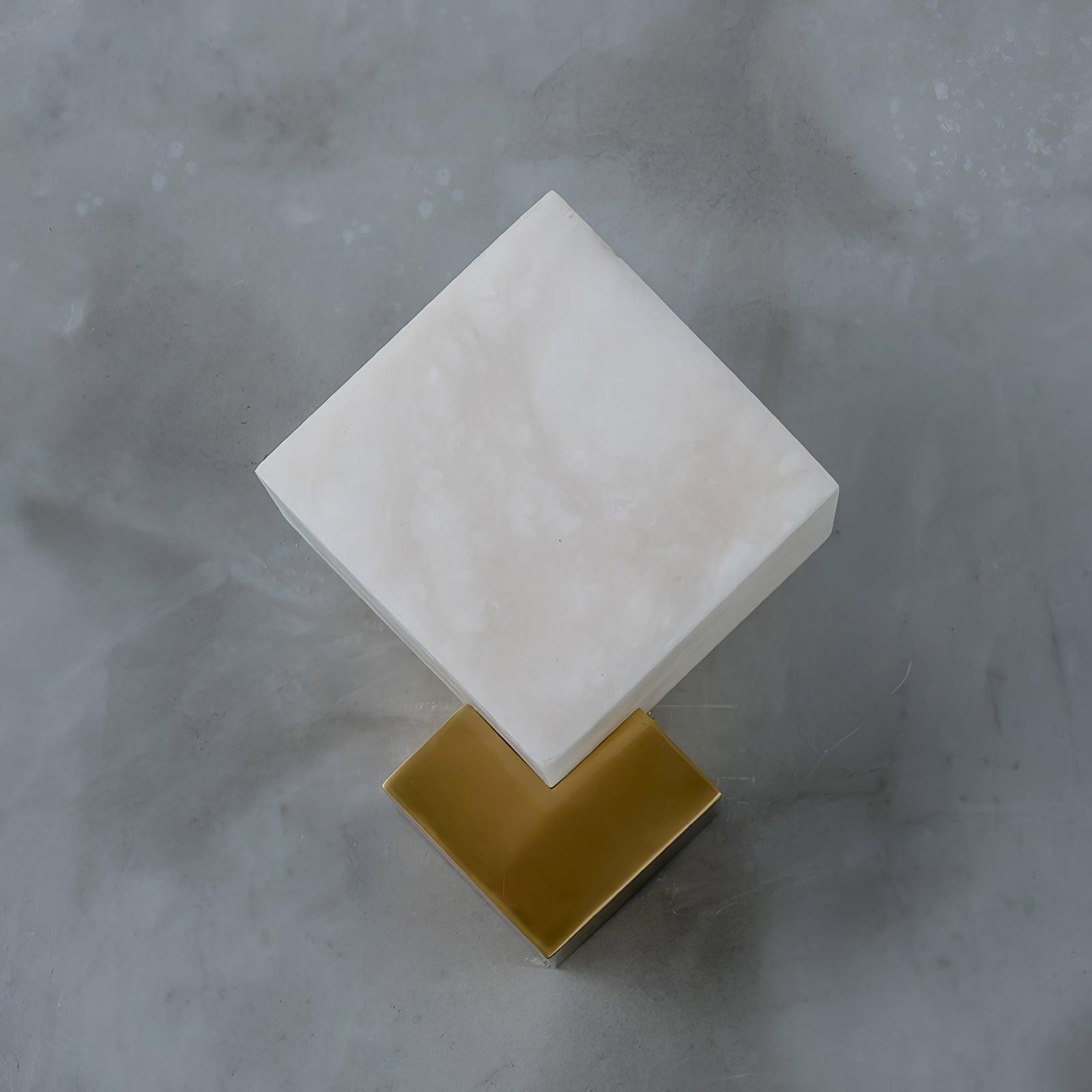 Blokvormige alabaster wandlamp HL2940