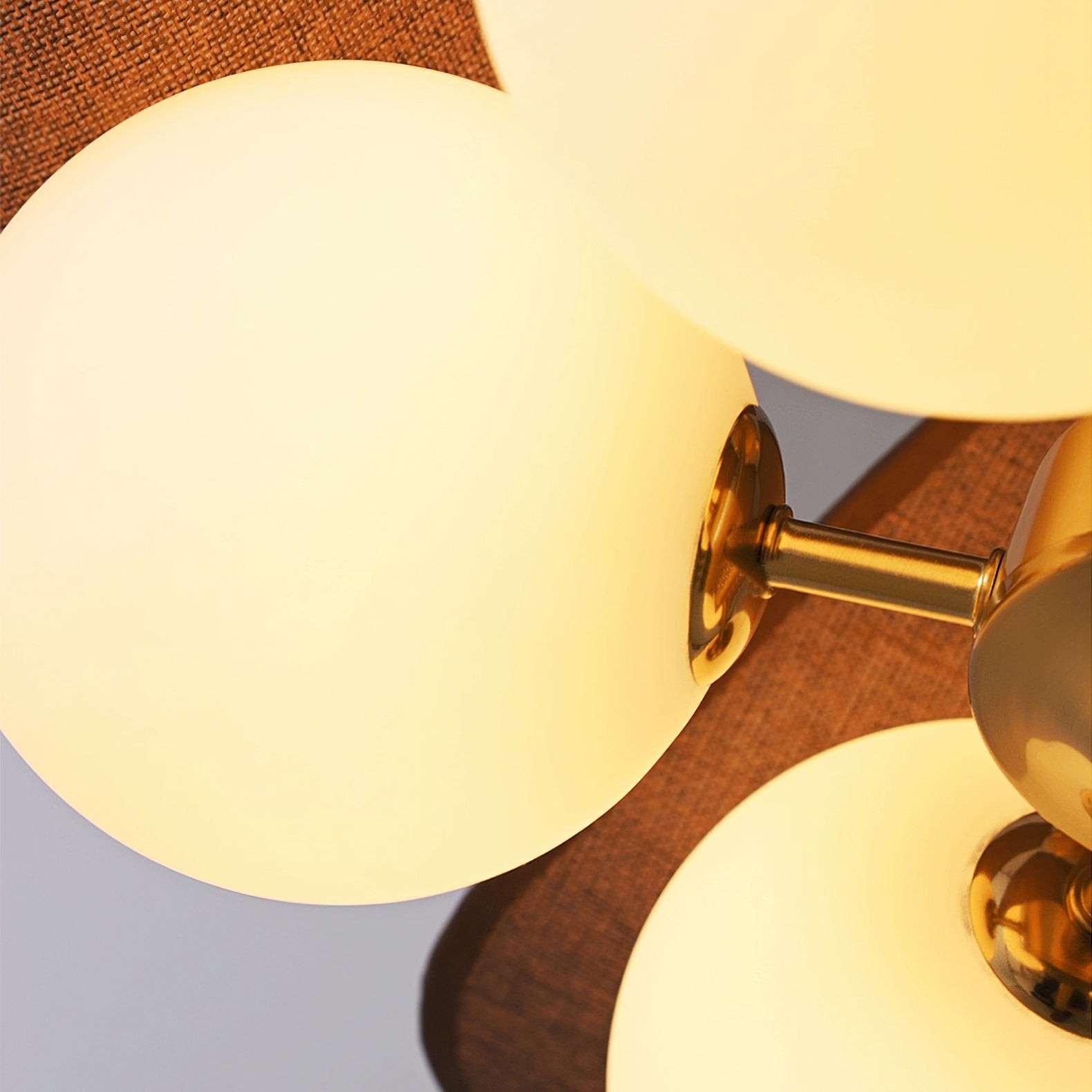 Orrise Serie Sculpturale Bolvormige Hanglamp - Hanglamp van Metaal en Glas HL2314