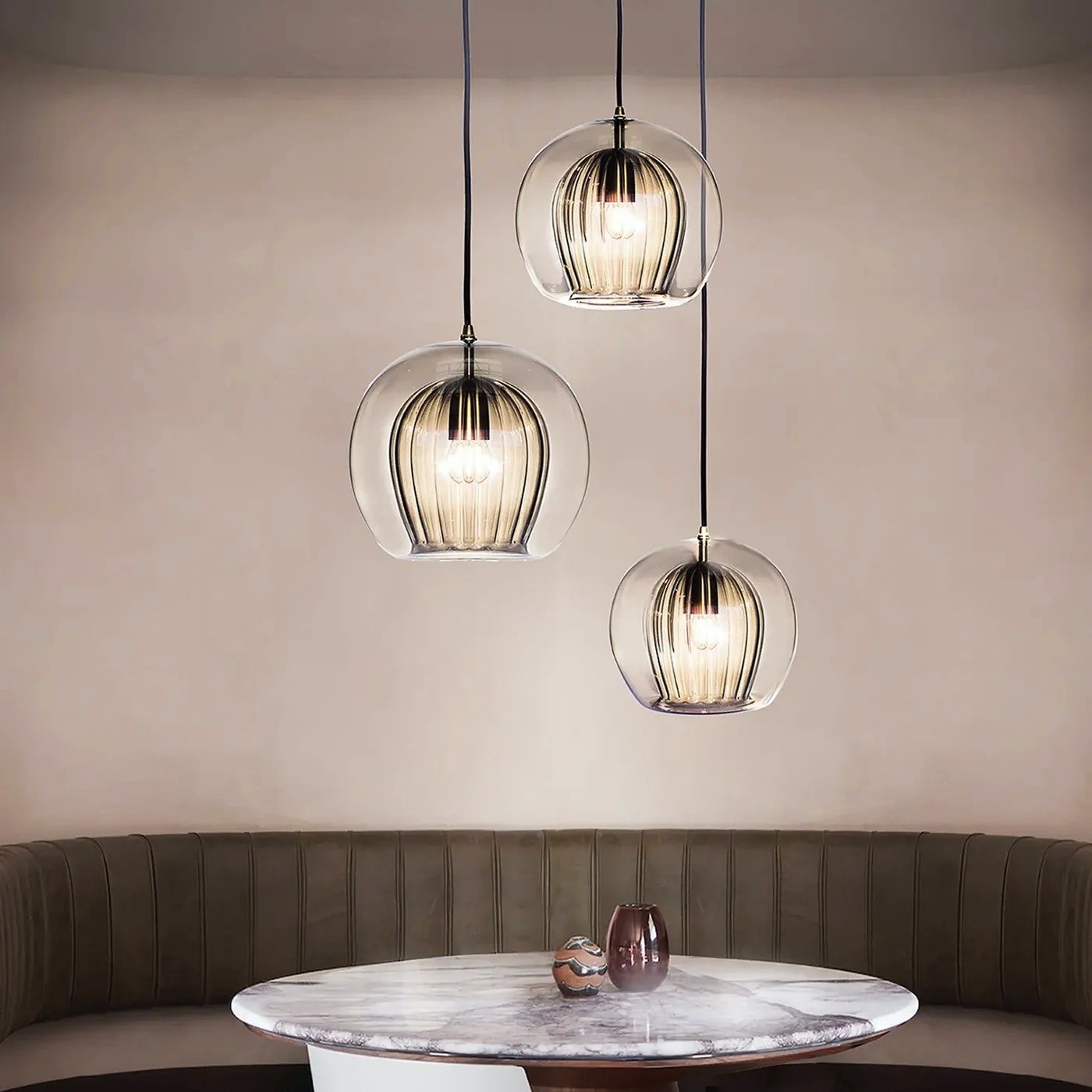 Moderne geplooide glazen hanglamp HL954