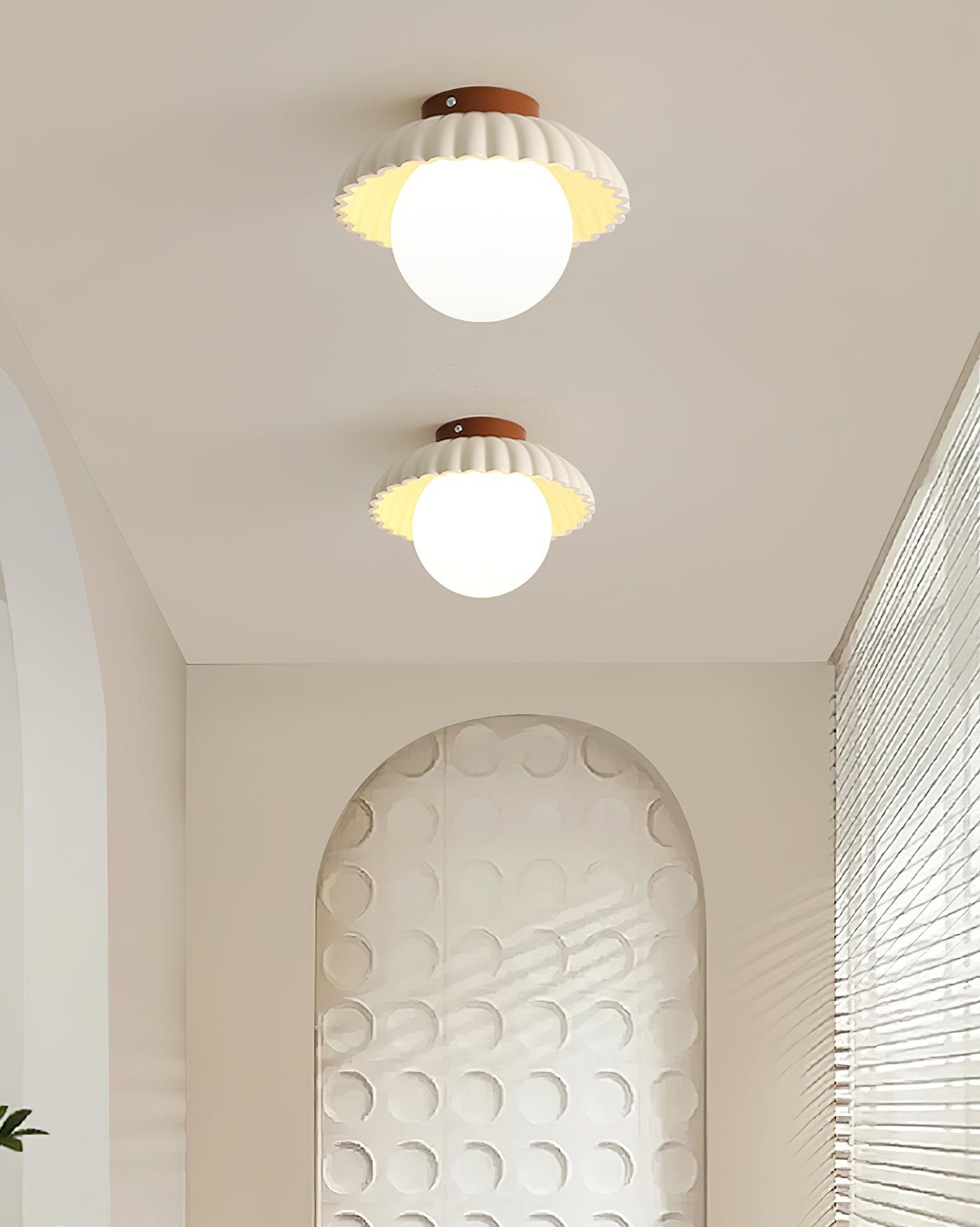 Alien Cream Stijl Plafondlamp HL348