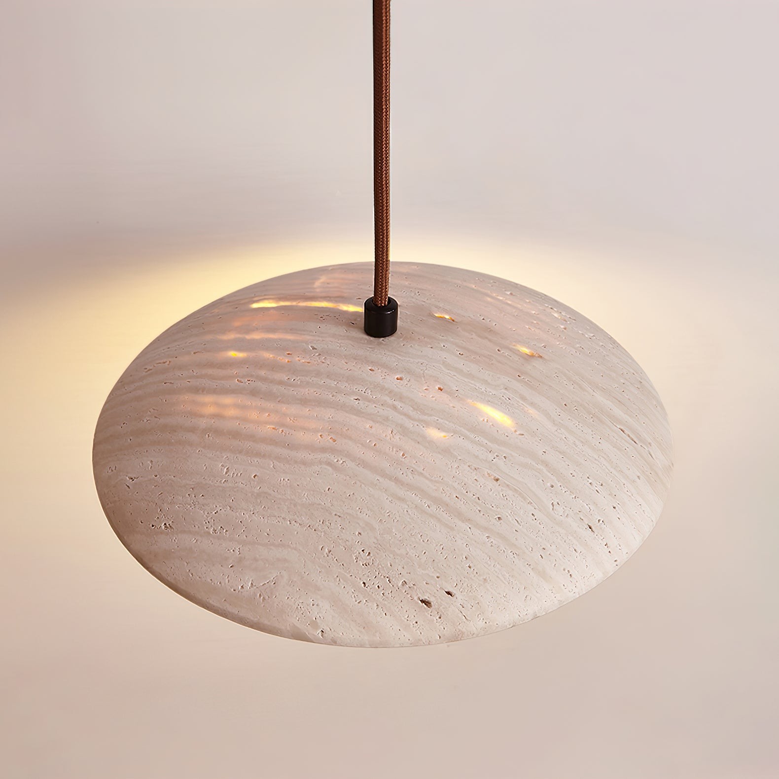 Crèmekleurige houten hanglamp HL737
