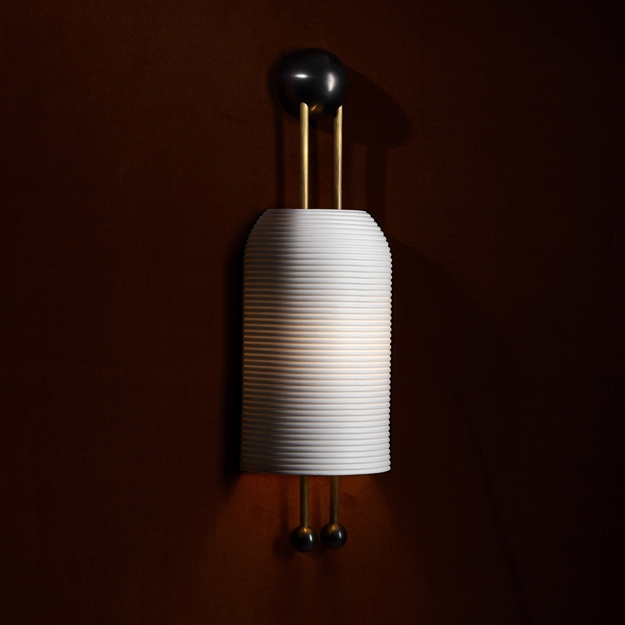 Wandlamp met glazen lantaarn HL3031
