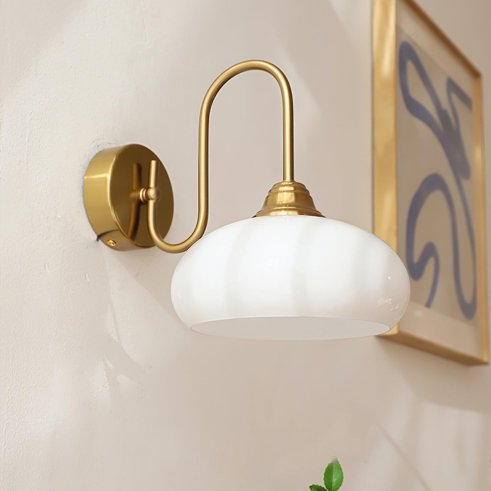 Bauhaus Wind Cream Glazen Kap Metalen Gebogen Paal Wandlamp HL958