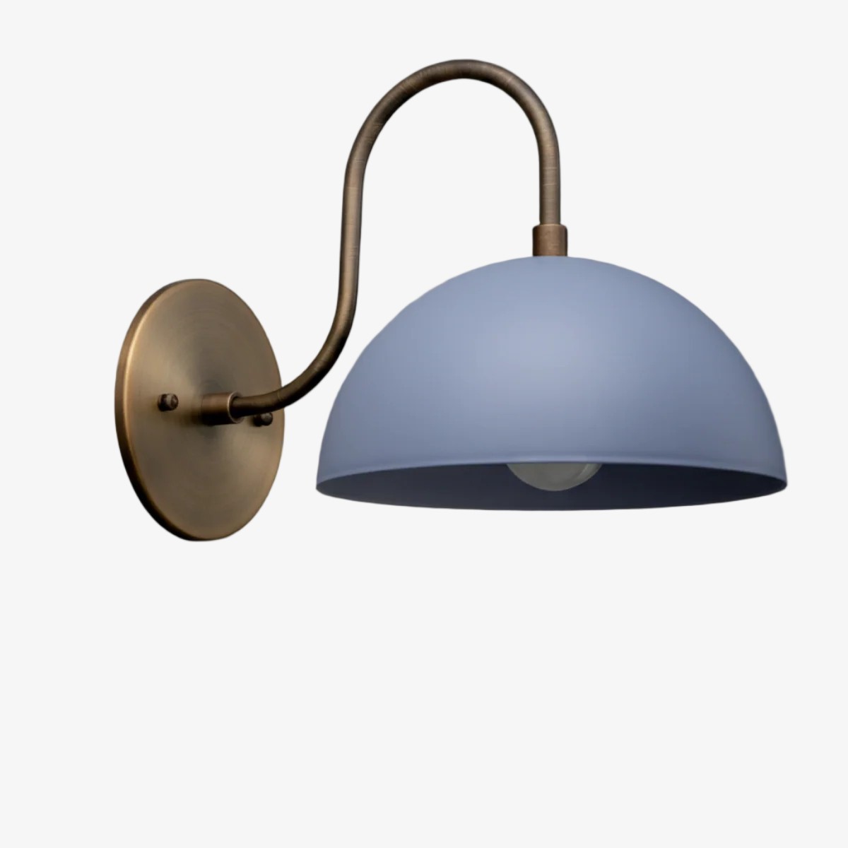 Curva Metalen Industriële Wandlamp - Gebogen Messing Arm - Gehamerde Koepellamp HL1770