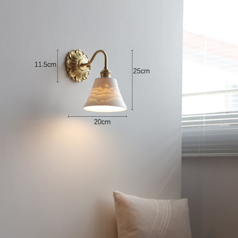 Wandlamp van messingkeramiek HL1790