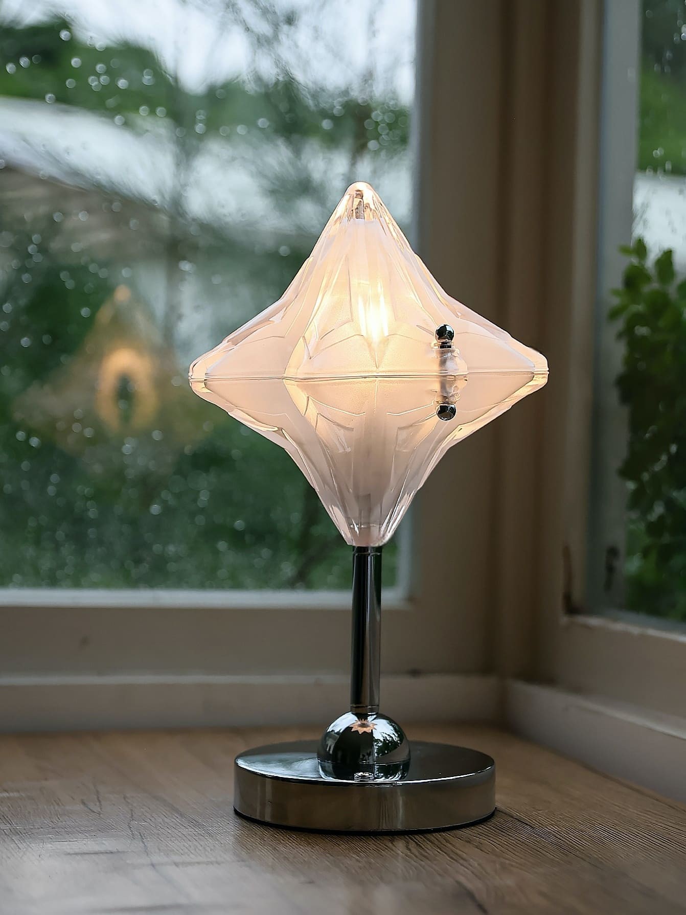 Art Deco Star Tafellamp - Matglaslamp voor Moderne Slaapkamers - Astris Lyra HL1794