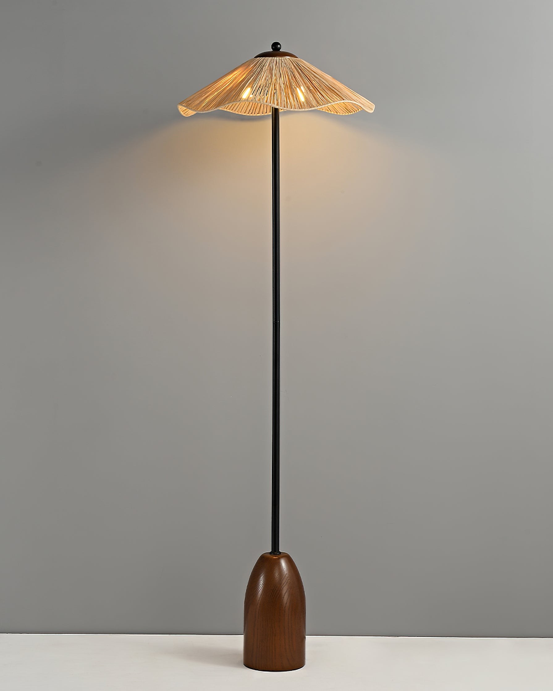 Retro strohoed vloerlamp HL1184