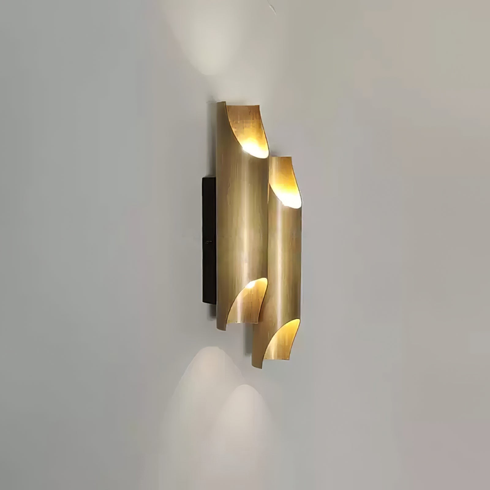 Dubbele buis wandlamp van messing HL404