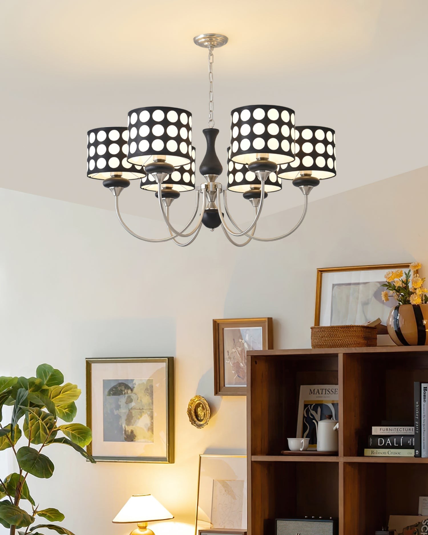 Moderne luxe zwarte kroonluchter met meerdere koppen en stippen HL1121