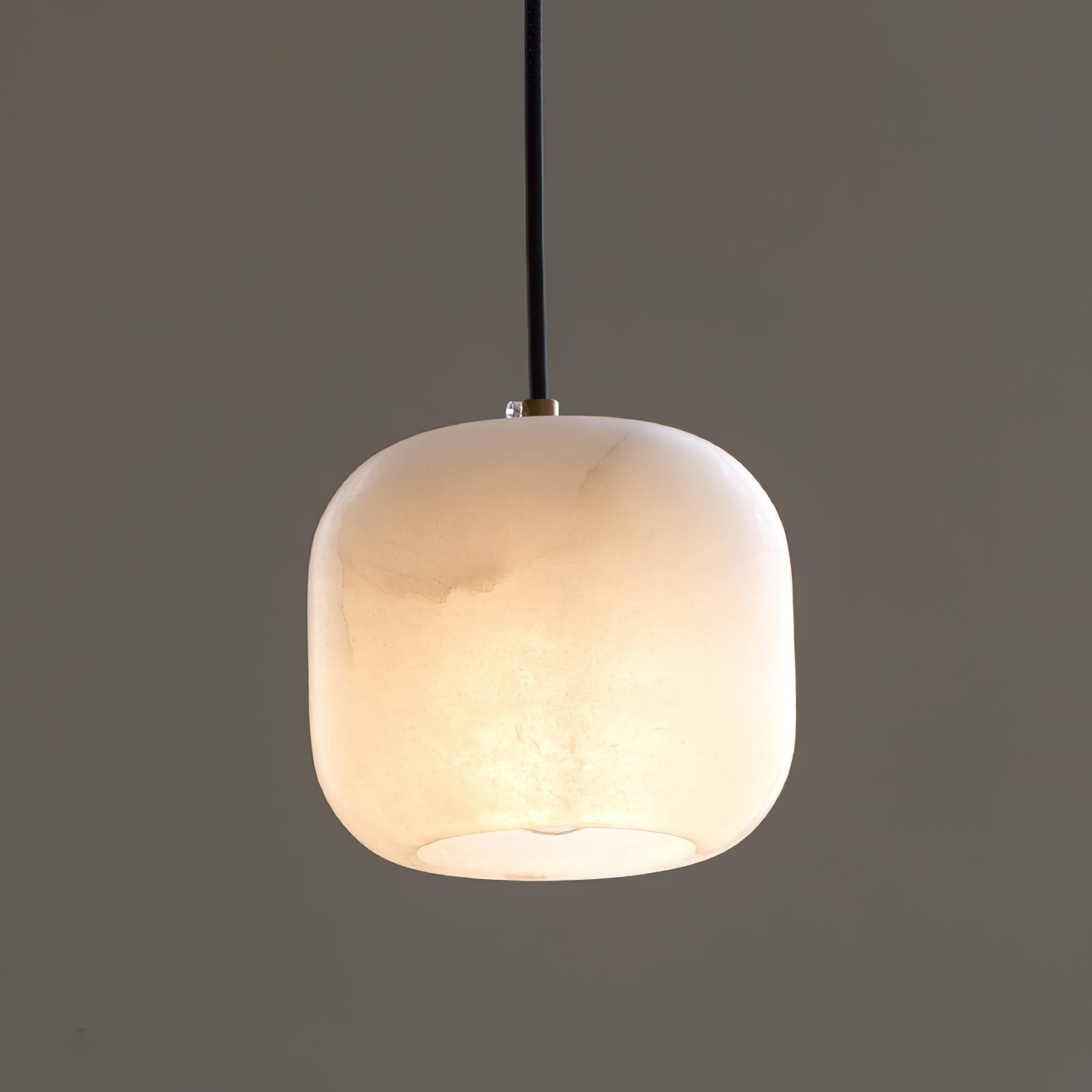 Alabaster hanglamp voor naast het bed HL2976