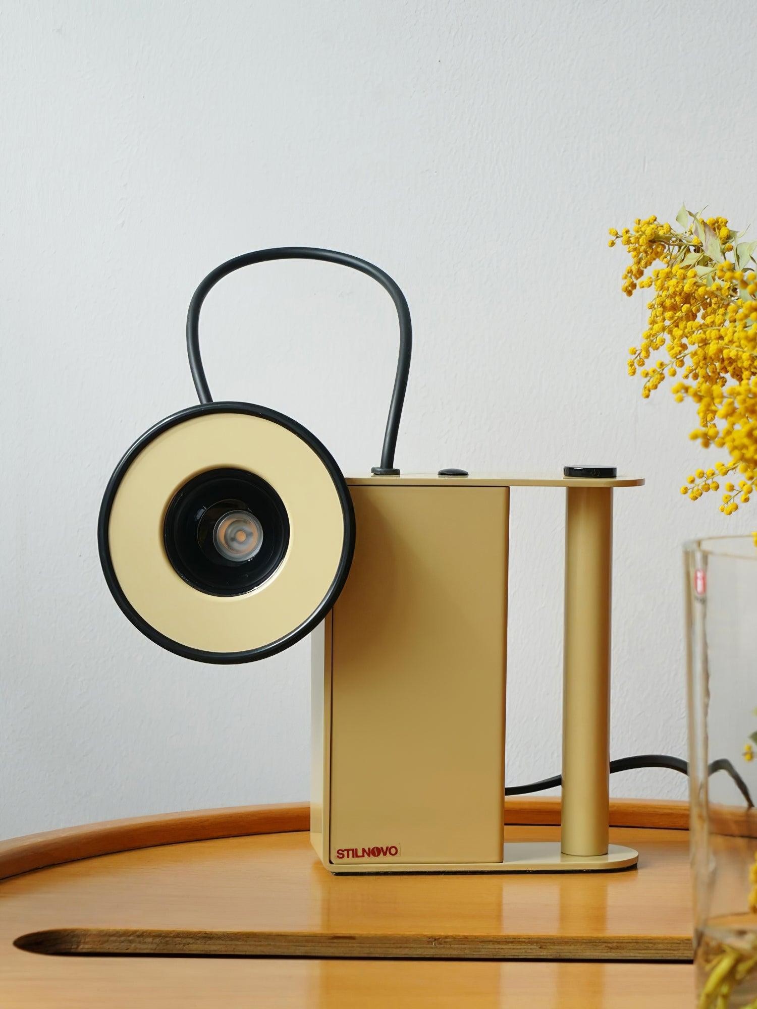 Magnetisch verstelbare cameratafellamp HL946