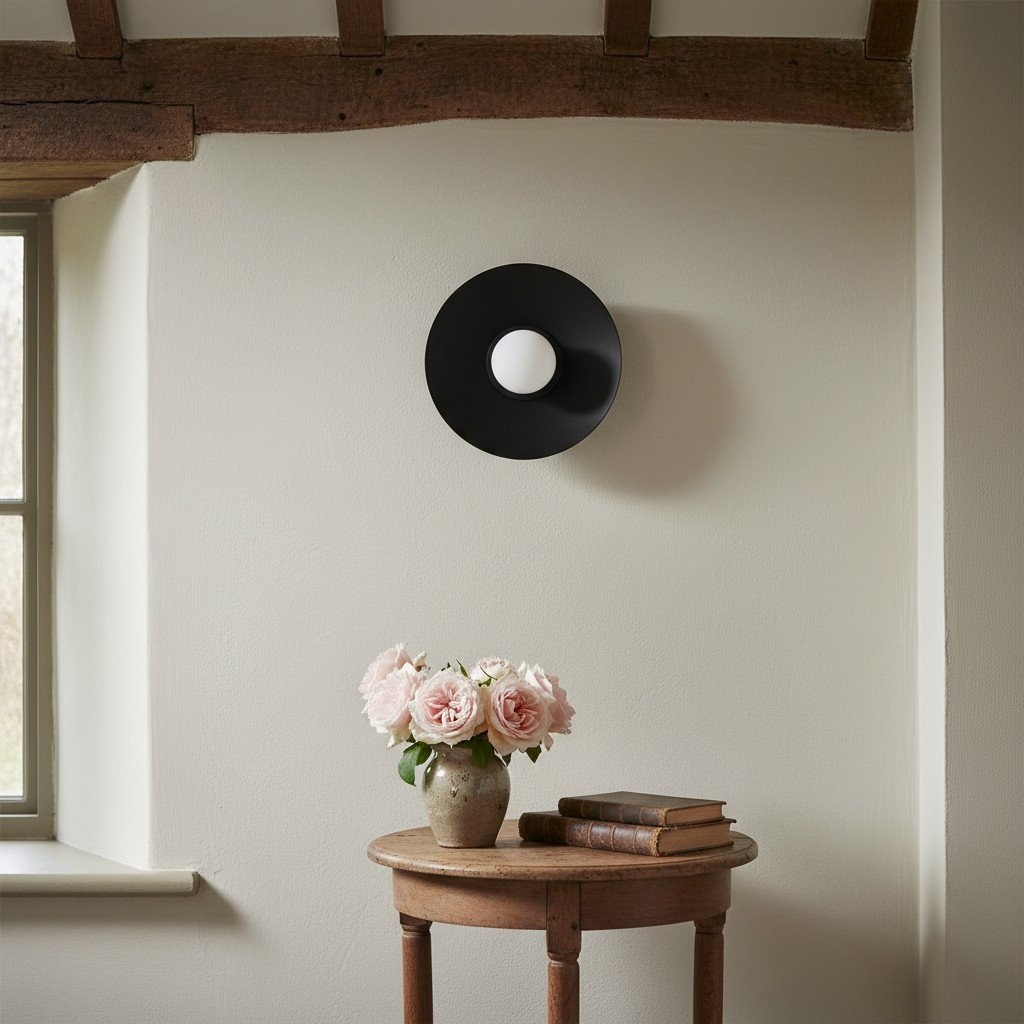 Radiro Globe Wandlamp van Messing en Zwart - Minimalistische Scandinavische Wandlamp HL1658